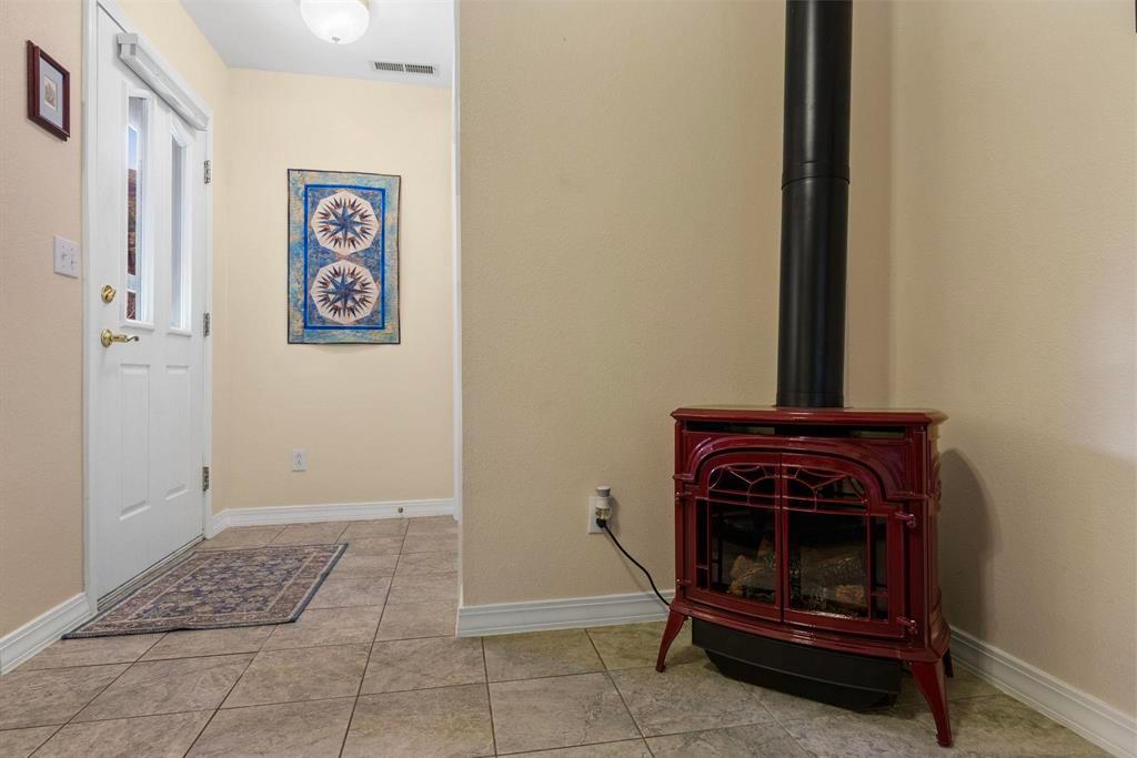Durango, Colorado, 81301, United States, 3 Bedrooms Bedrooms, ,2 BathroomsBathrooms,Residential,For Sale,1949402