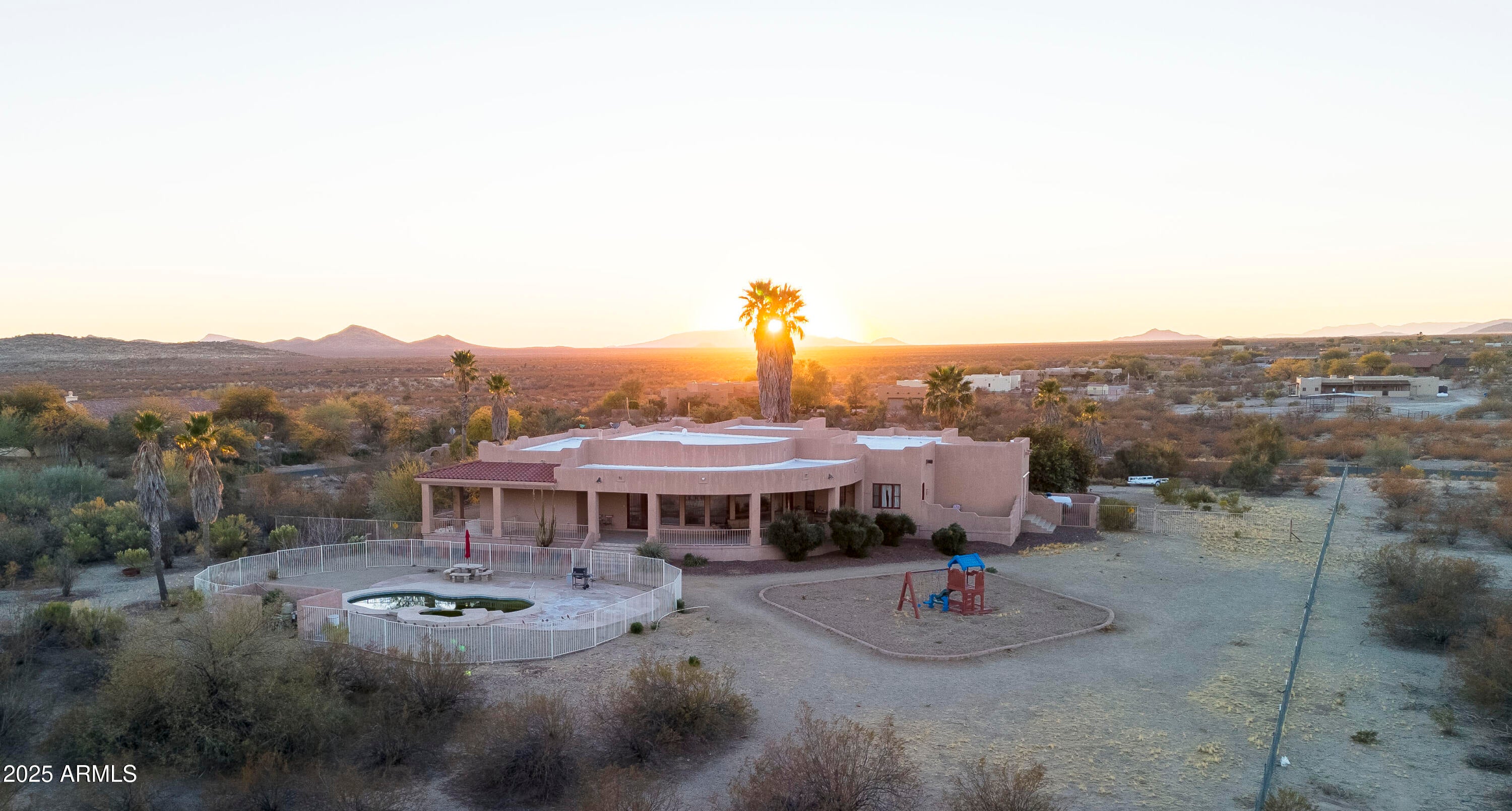 Wickenburg, Arizona, 85390, United States, 6 Bedrooms Bedrooms, ,4 BathroomsBathrooms,Residential,For Sale,1978720