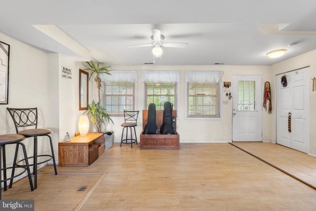 Woodbine, Maryland, 21797, United States, 4 Bedrooms Bedrooms, ,3 BathroomsBathrooms,Residential,For Sale,1921948