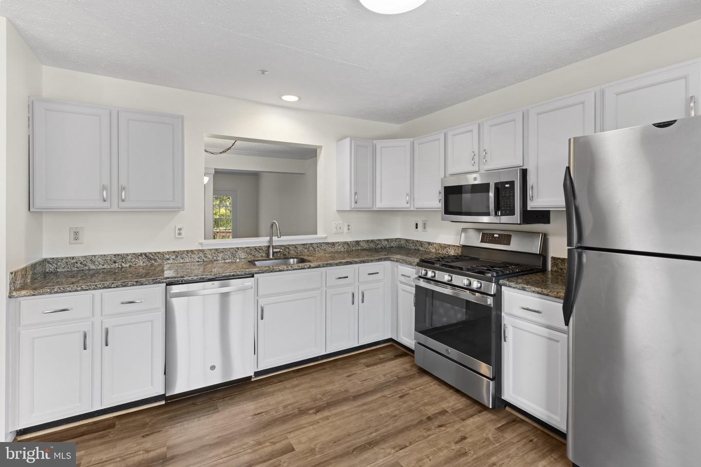 Crofton, Maryland, 21114, United States, 3 Bedrooms Bedrooms, ,4 BathroomsBathrooms,Residential,For Sale,1989271