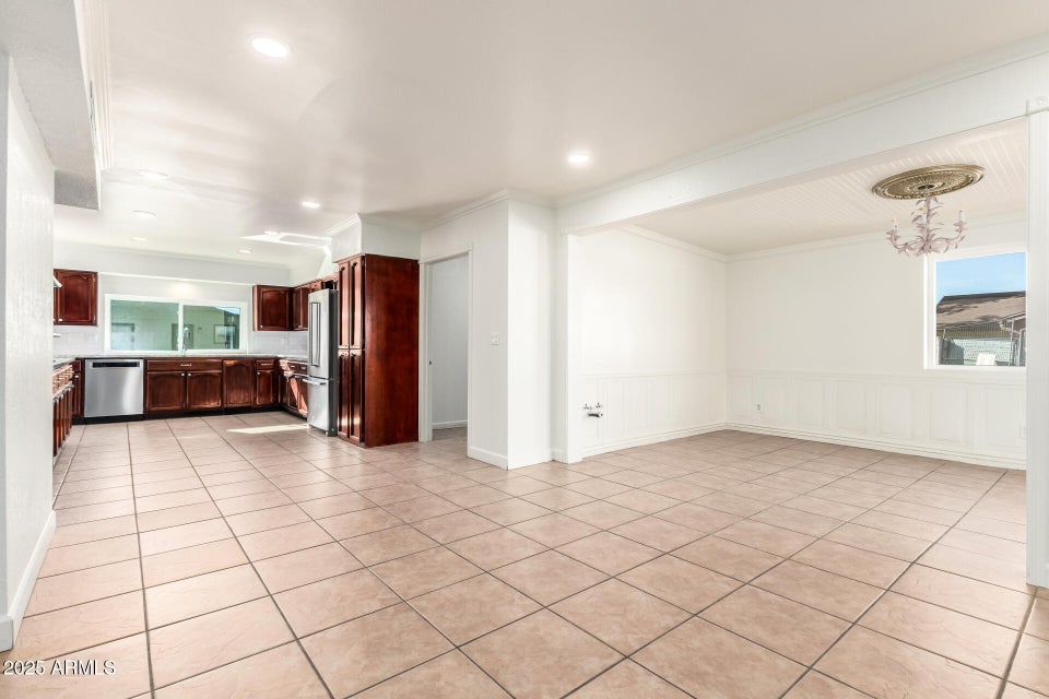 Mesa, Arizona, 85203, United States, 4 Bedrooms Bedrooms, ,3 BathroomsBathrooms,Residential,For Sale,2001471