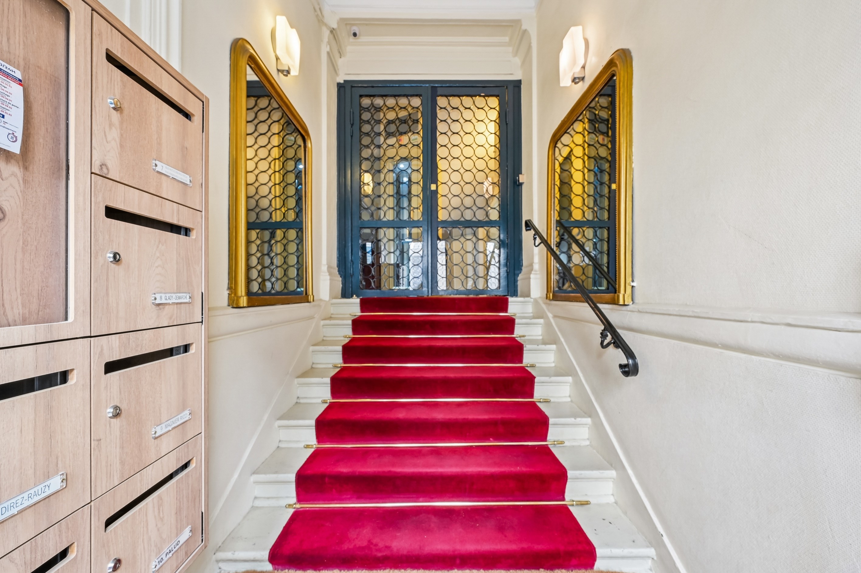  Apartment for sale-high floor-balcony-Place de l