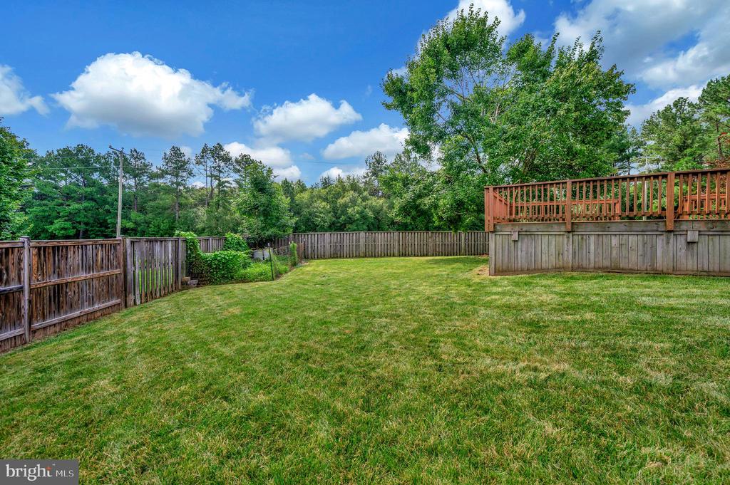 Bealeton, Virginia, 22712, United States, 6 Bedrooms Bedrooms, ,4 BathroomsBathrooms,Residential,For Sale,1916093