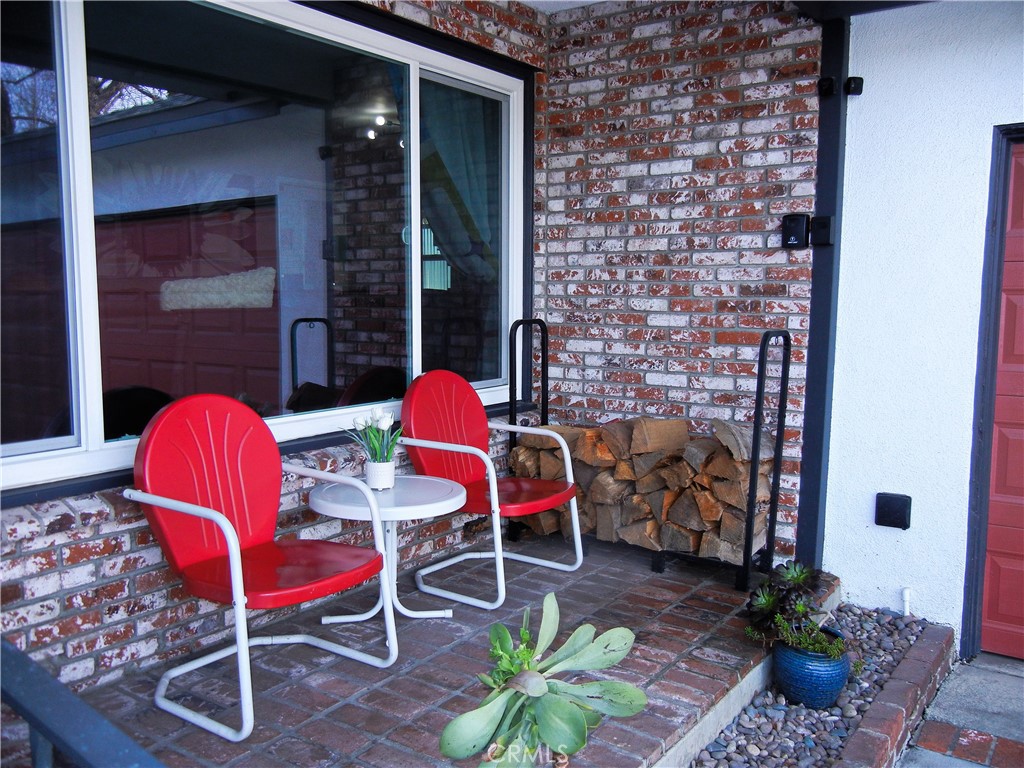Ontario, California, 91762, United States, 4 Bedrooms Bedrooms, ,1 BathroomBathrooms,Residential,For Sale,1936943
