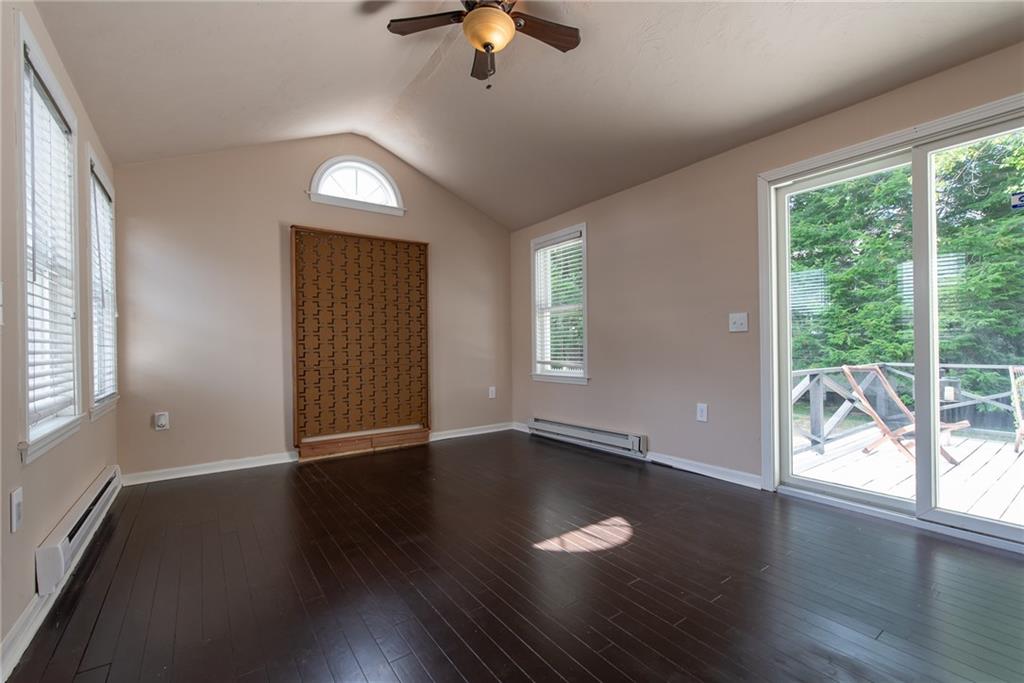 North Attleboro, Massachusetts, 02760, United States, 3 Bedrooms Bedrooms, ,1 BathroomBathrooms,Residential,For Sale,1975317