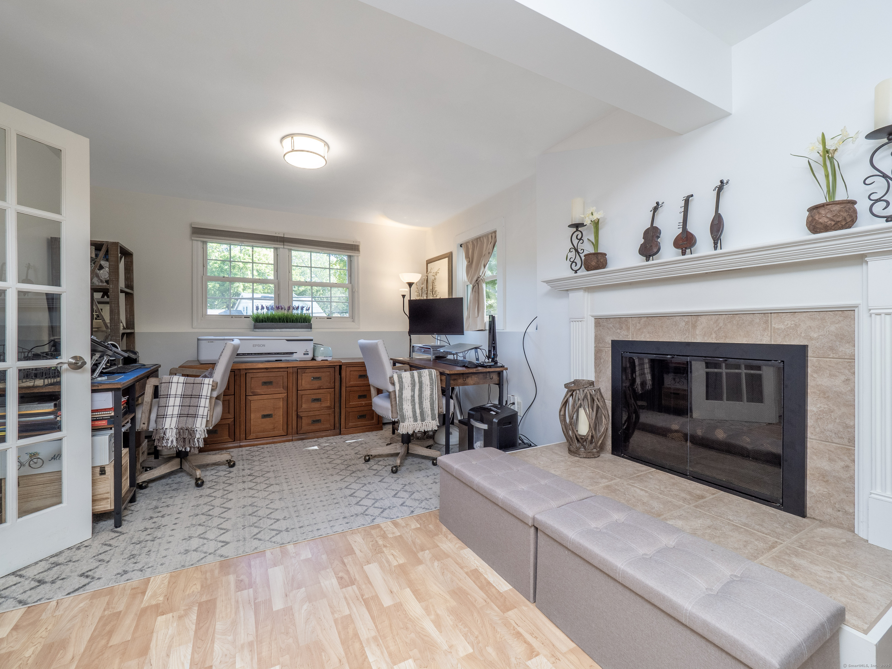 Ridgefield, Connecticut, 06877, United States, 3 Bedrooms Bedrooms, ,3 BathroomsBathrooms,Residential,For Sale,1950980