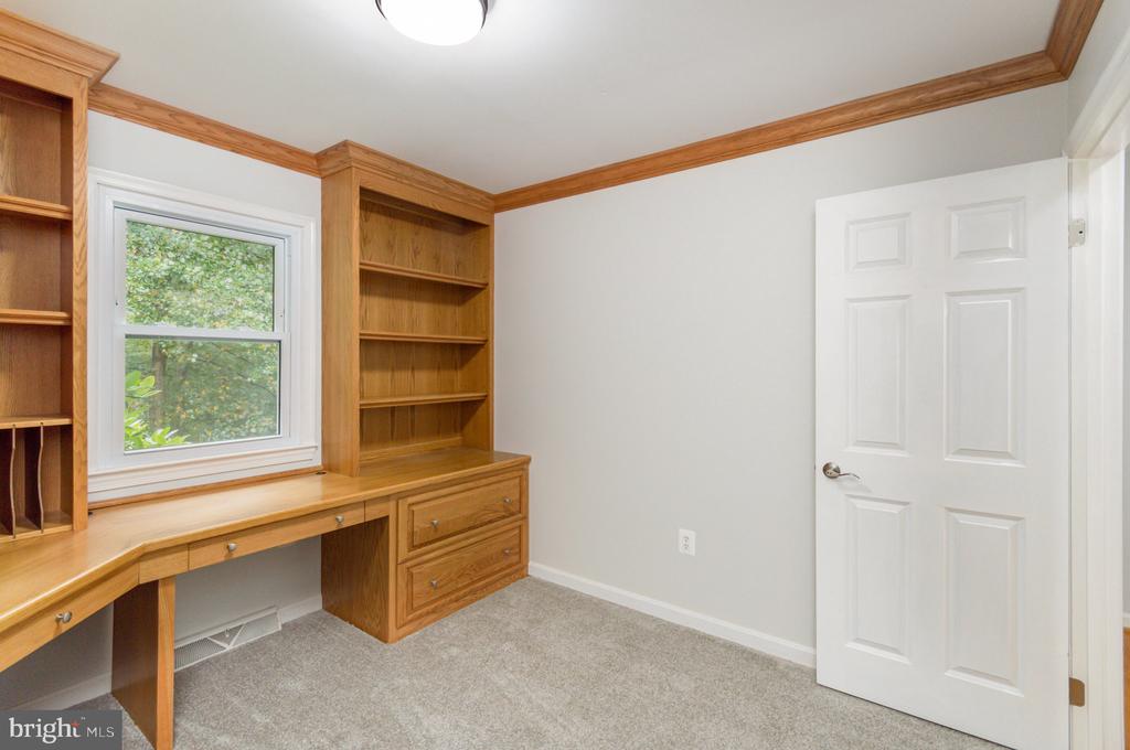 Manassas, Virginia, 20112, United States, 4 Bedrooms Bedrooms, ,3 BathroomsBathrooms,Residential,For Sale,1977190