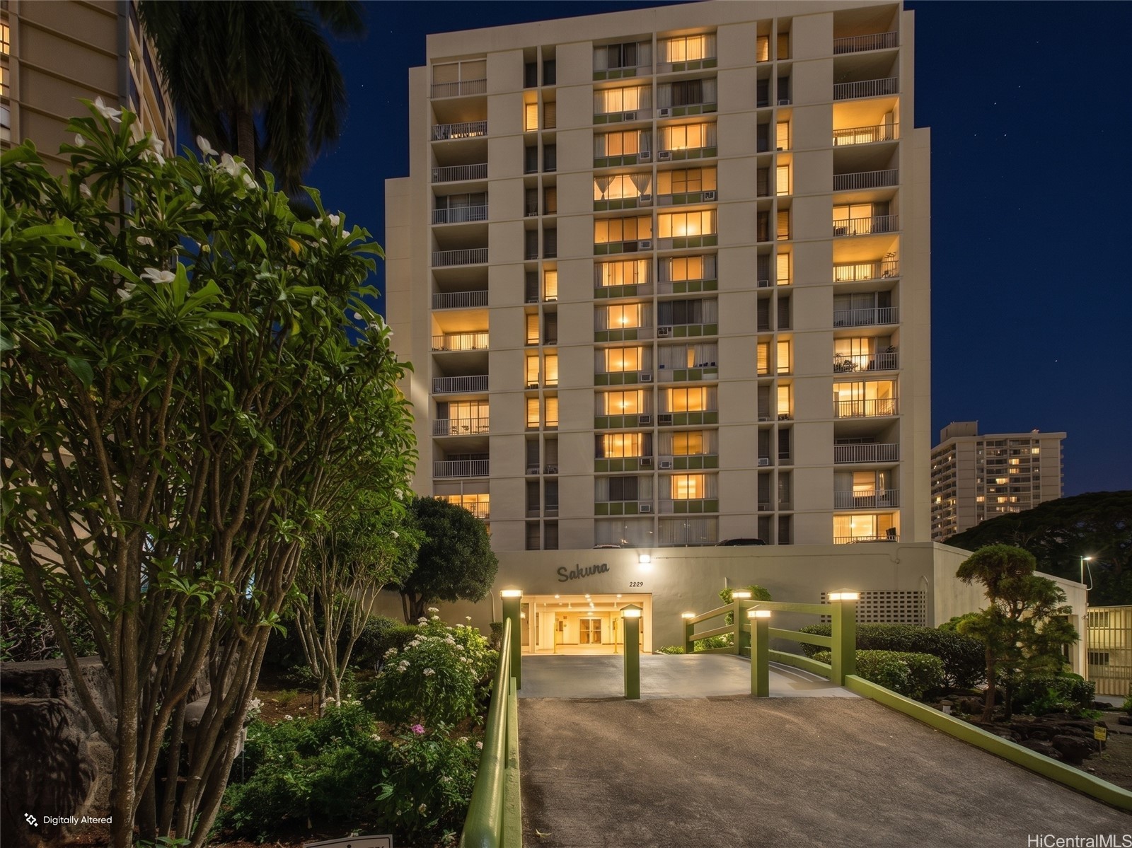 Nuuanu Ave, Honolulu, HI 96817