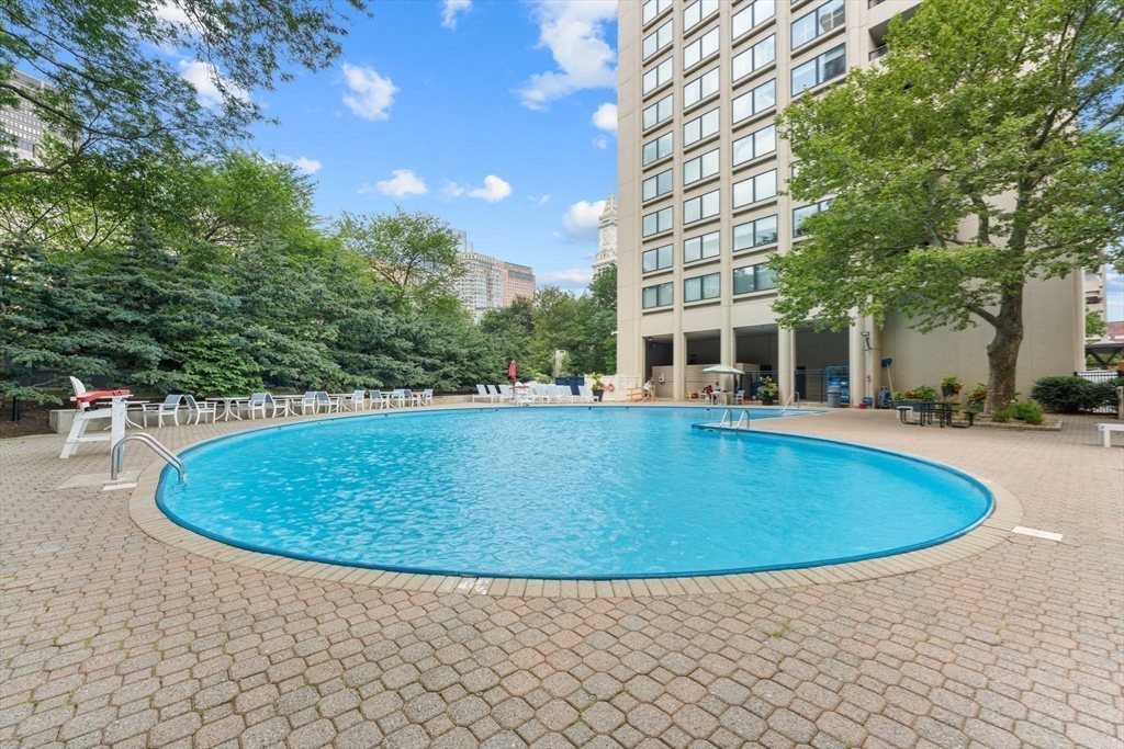 Boston, Massachusetts, 02110, United States, 1 Bedroom Bedrooms, ,1 BathroomBathrooms,Residential,For Sale,2030295