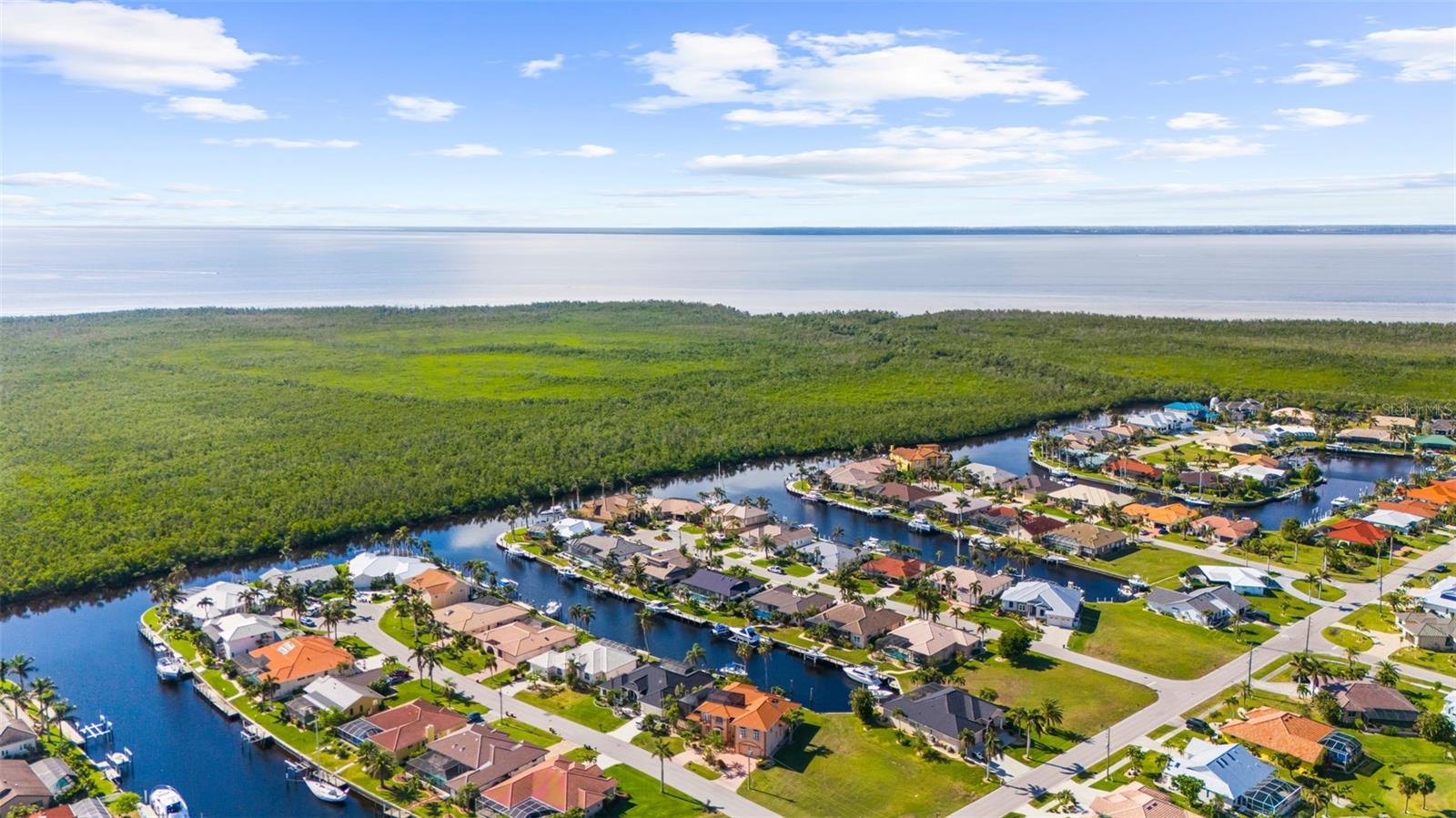 PUNTA GORDA, Florida, 33950, United States, 4 Bedrooms Bedrooms, ,4 BathroomsBathrooms,Residential,For Sale,1984428