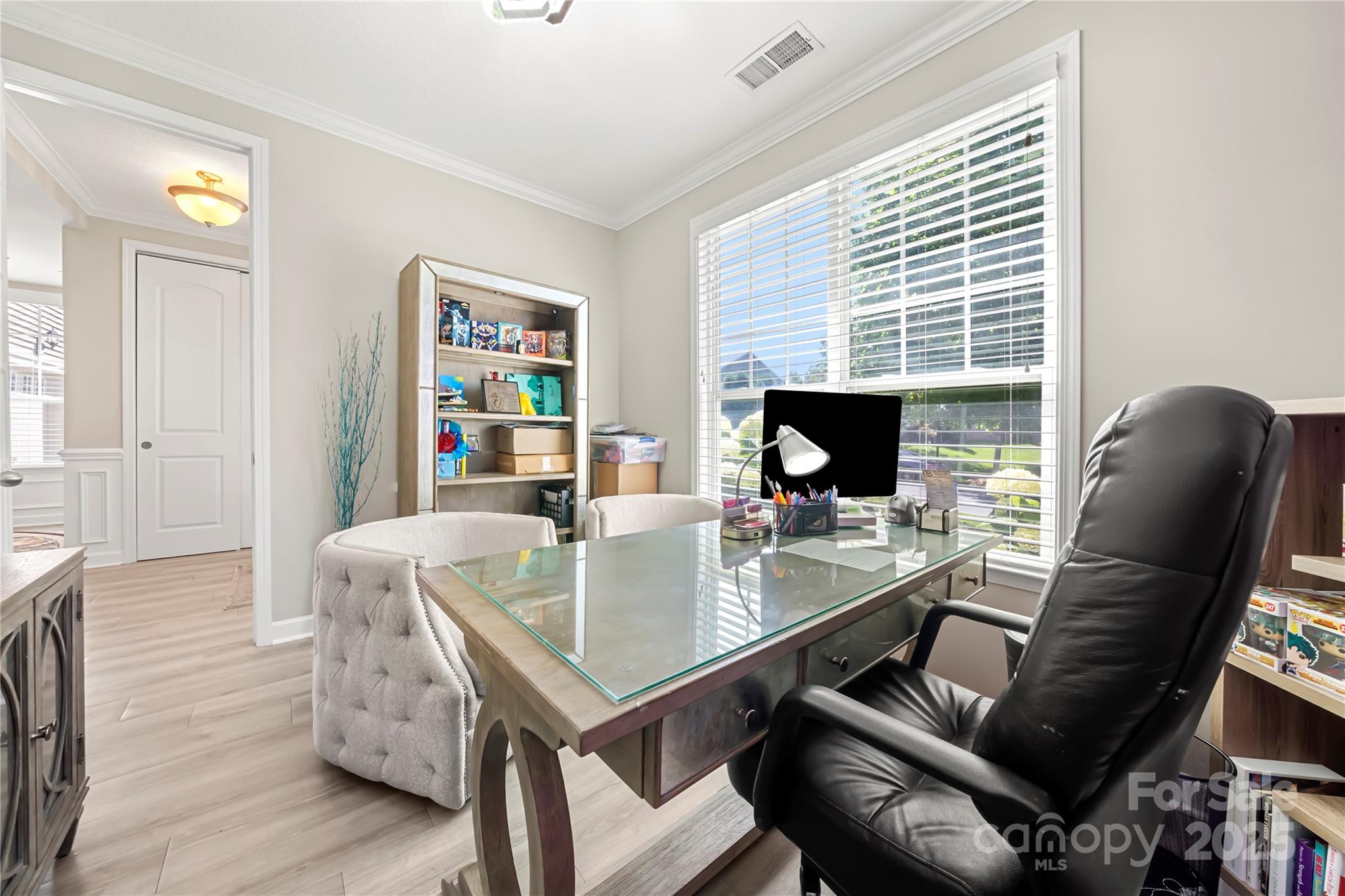 Belmont, North Carolina, 28012, United States, 4 Bedrooms Bedrooms, ,3 BathroomsBathrooms,Residential,For Sale,1866923