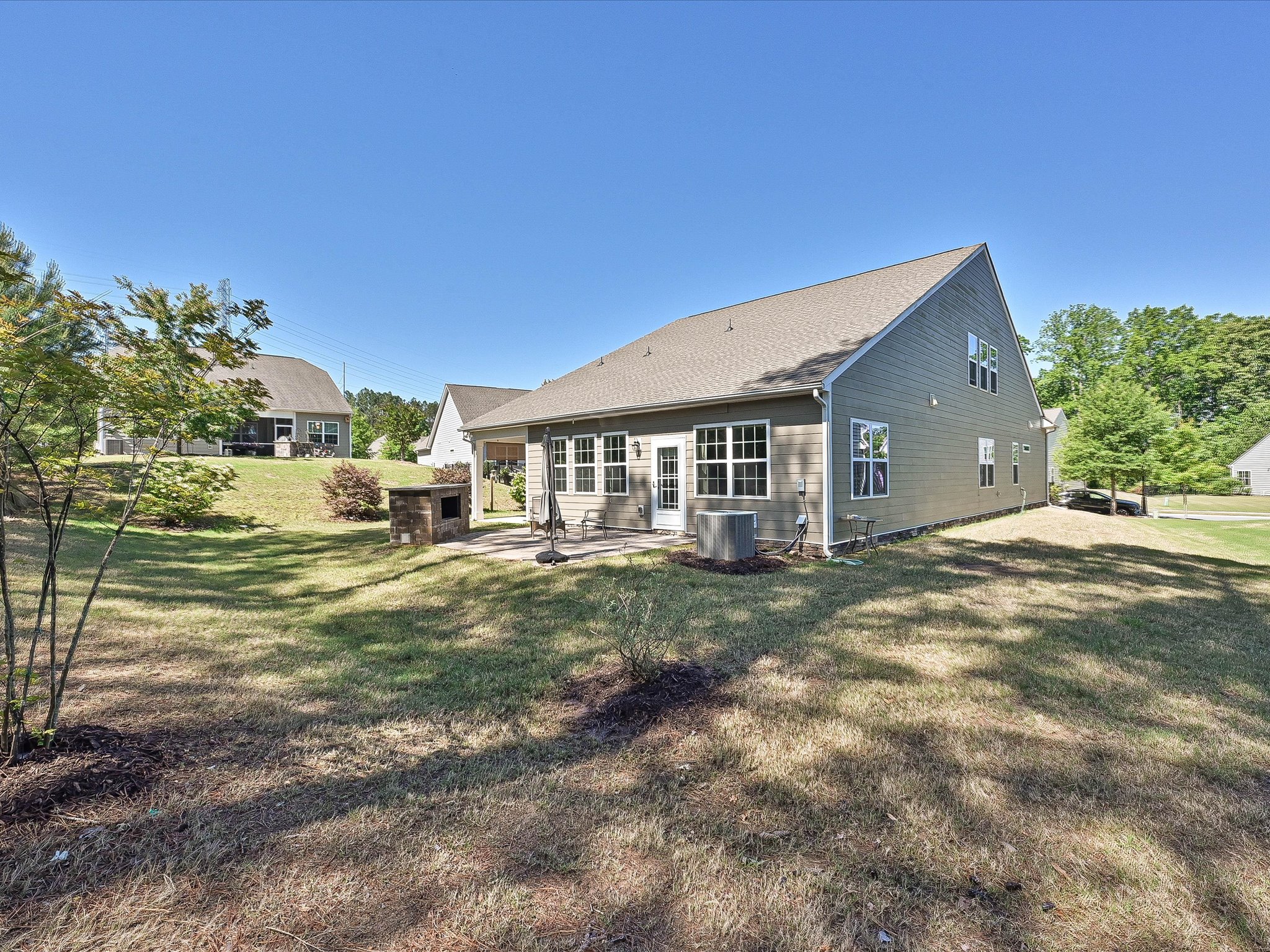 Mount Holly, North Carolina, 28120, United States, 4 Bedrooms Bedrooms, ,3 BathroomsBathrooms,Residential,For Sale,2049218