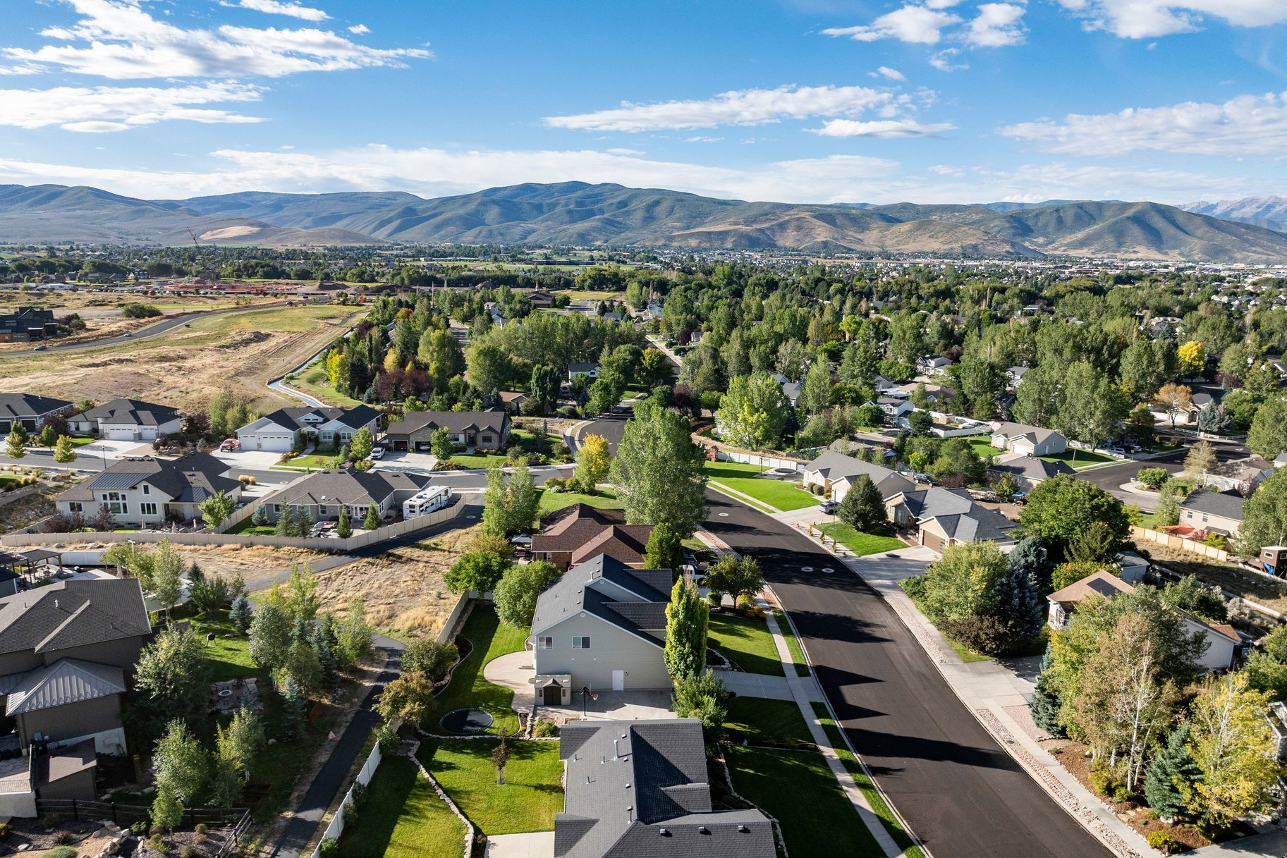  Immaculate Heber Home with Mountain Views & Beautiful Mature Landscaping - 物件實景