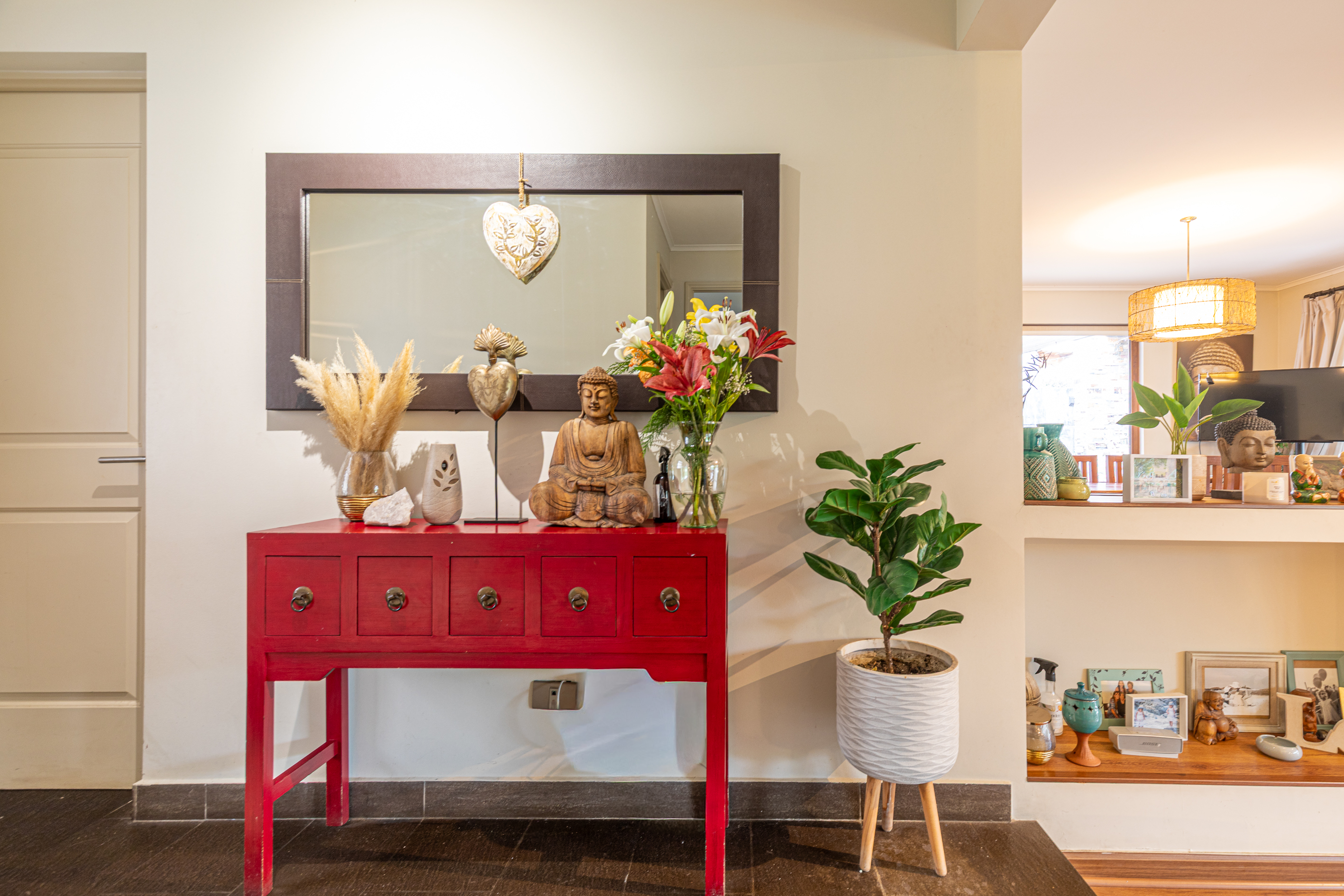  4-Bedroom Chilean-Style Home in Piedra Roja - 物件實景