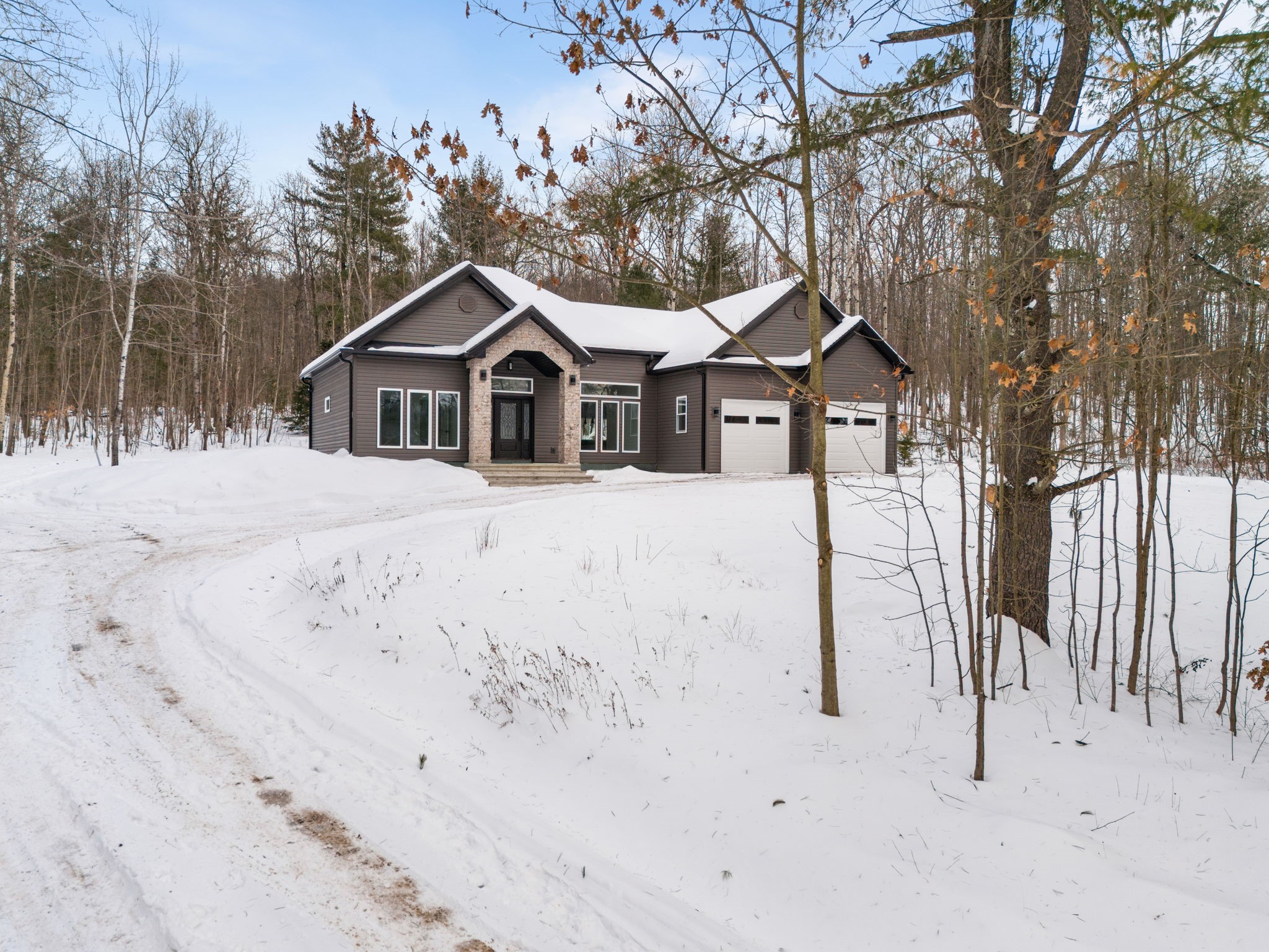 Binghamton, New York, 13905, United States, 3 Bedrooms Bedrooms, ,2 BathroomsBathrooms,Residential,For Sale,2018385