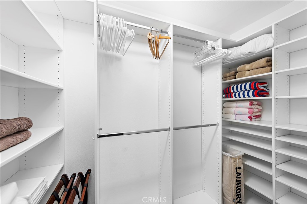 Laguna Niguel, California, 92677, United States, 2 Bedrooms Bedrooms, ,2 BathroomsBathrooms,Residential,For Sale,2003344