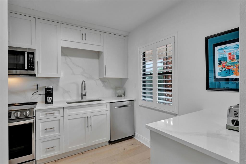Winter Park, Florida, 32789, United States, 2 Bedrooms Bedrooms, ,1 BathroomBathrooms,Residential,For Sale,1794385