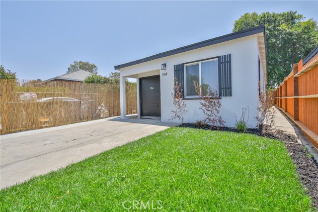 Los Angeles, California, 90059, United States, 2 Bedrooms Bedrooms, ,1 BathroomBathrooms,Residential,For Sale,1974329