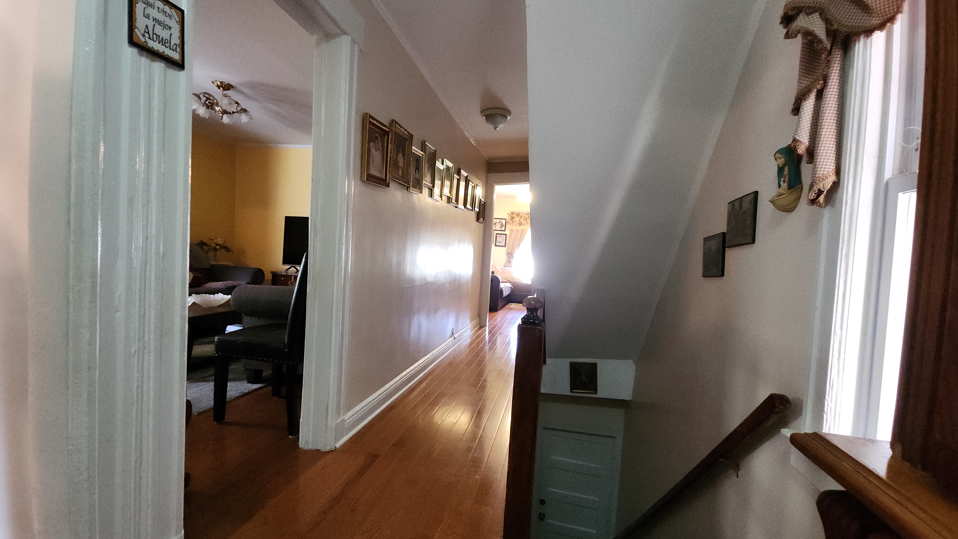 Elmhurst, New York, 11373, United States, 10 Bedrooms Bedrooms, ,3 BathroomsBathrooms,Residential,For Sale,1895054