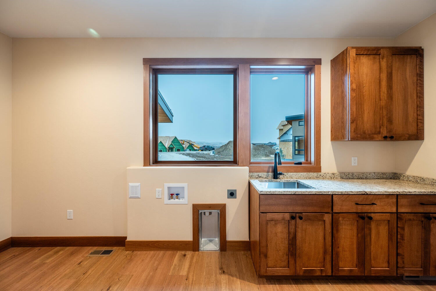 Sheridan, Wyoming, 82801, United States, 4 Bedrooms Bedrooms, ,4 BathroomsBathrooms,Residential,For Sale,1984212