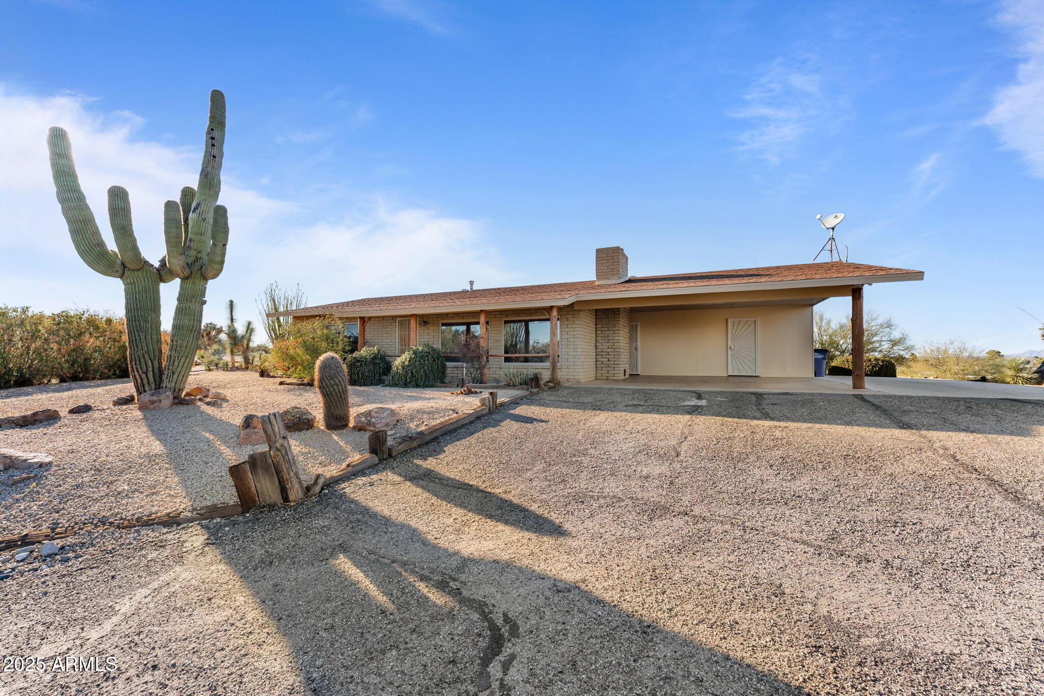 Wickenburg, Arizona, 85390, United States, 3 Bedrooms Bedrooms, ,3 BathroomsBathrooms,Residential,For Sale,2002472