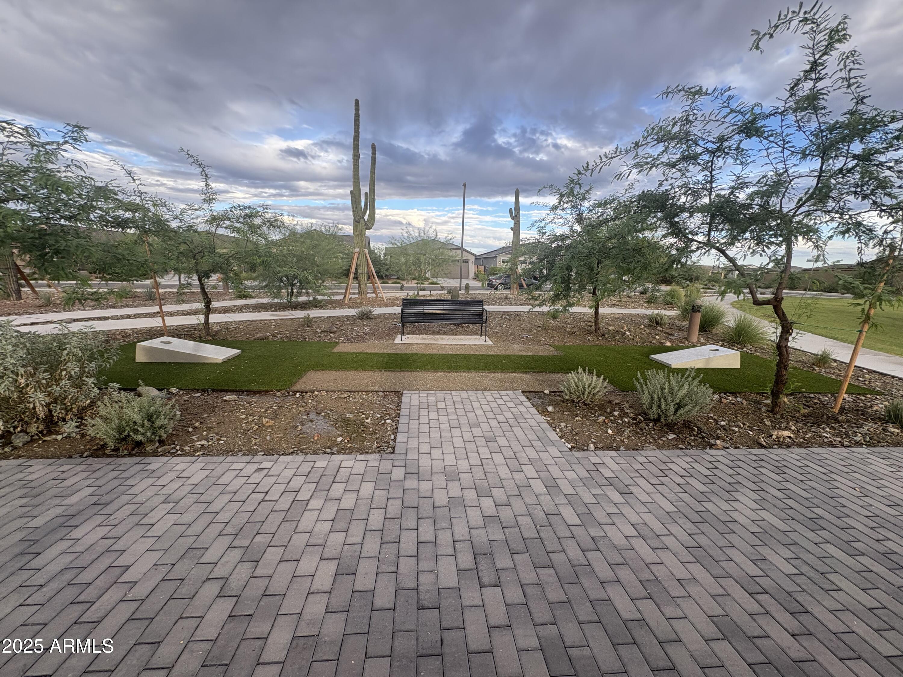 Phoenix, Arizona, 85085, United States, 4 Bedrooms Bedrooms, ,Residential,For Sale,1940682