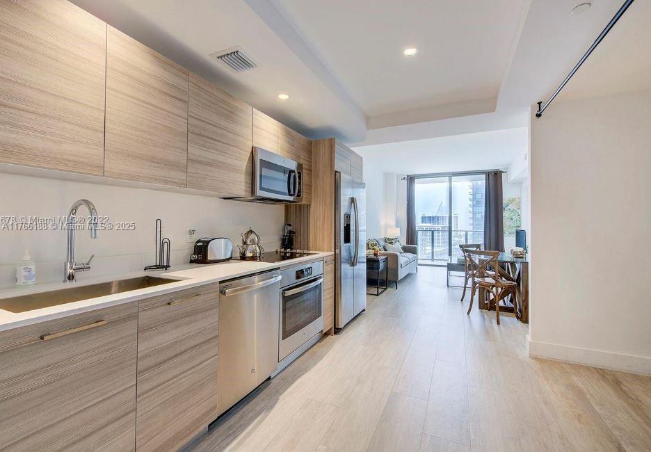 Miami, Florida, 33137, United States, 1 Bedroom Bedrooms, ,1 BathroomBathrooms,Residential,For Sale,1743850