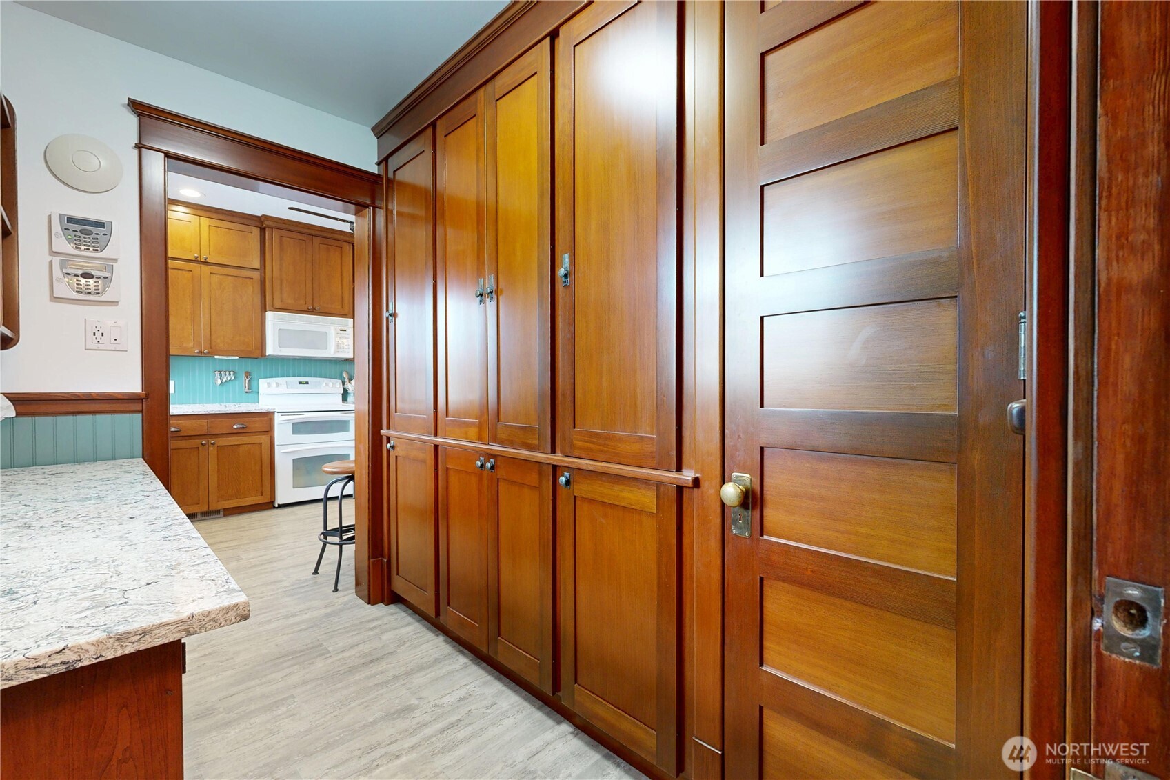 Waitsburg, Washington, 99361, United States, 4 Bedrooms Bedrooms, ,3 BathroomsBathrooms,Residential,For Sale,1793079