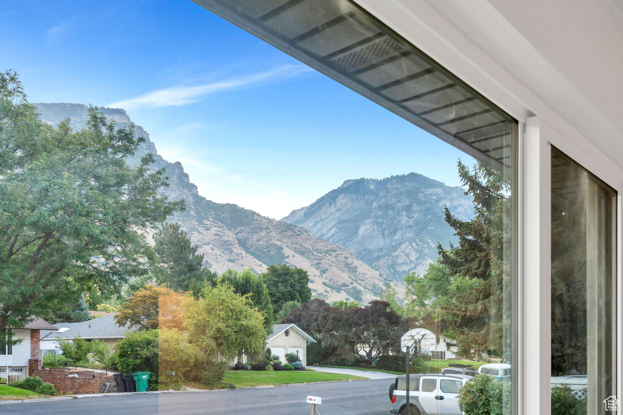 Provo, Utah, 84604, United States, 7 Bedrooms Bedrooms, ,2 BathroomsBathrooms,Residential,For Sale,1912581
