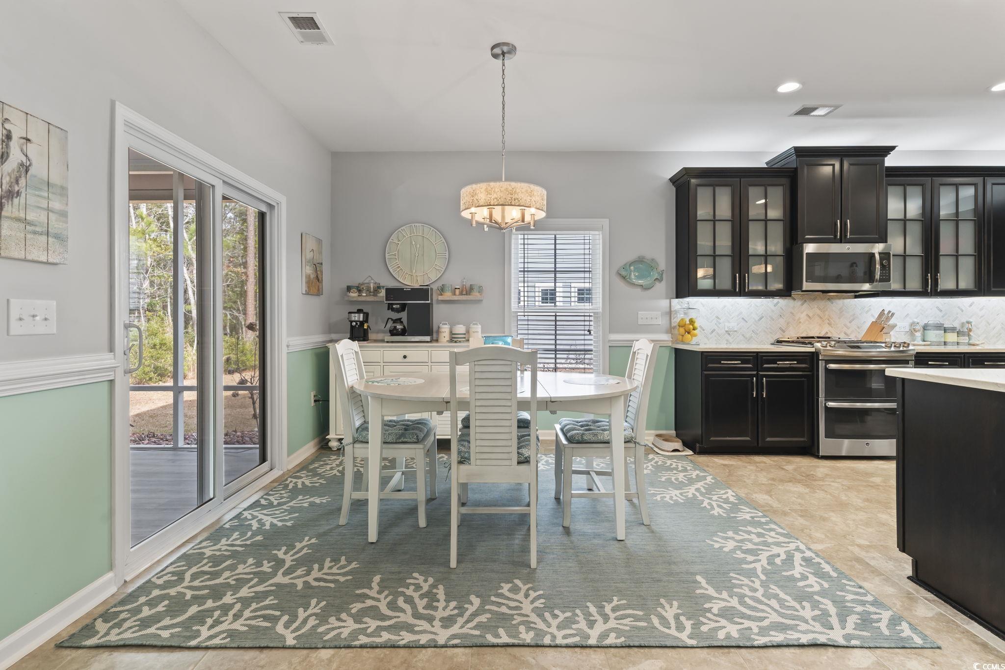Myrtle Beach, South Carolina, 29588, United States, 5 Bedrooms Bedrooms, ,4 BathroomsBathrooms,Residential,For Sale,1804096