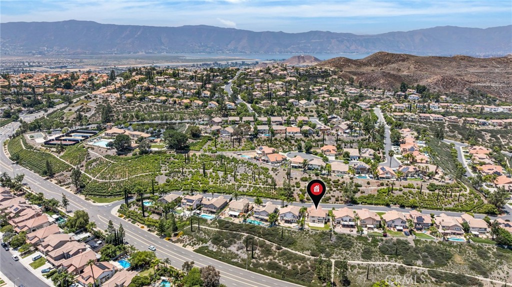 Lake Elsinore, California, 92532, United States, 4 Bedrooms Bedrooms, ,3 BathroomsBathrooms,Residential,For Sale,2048913