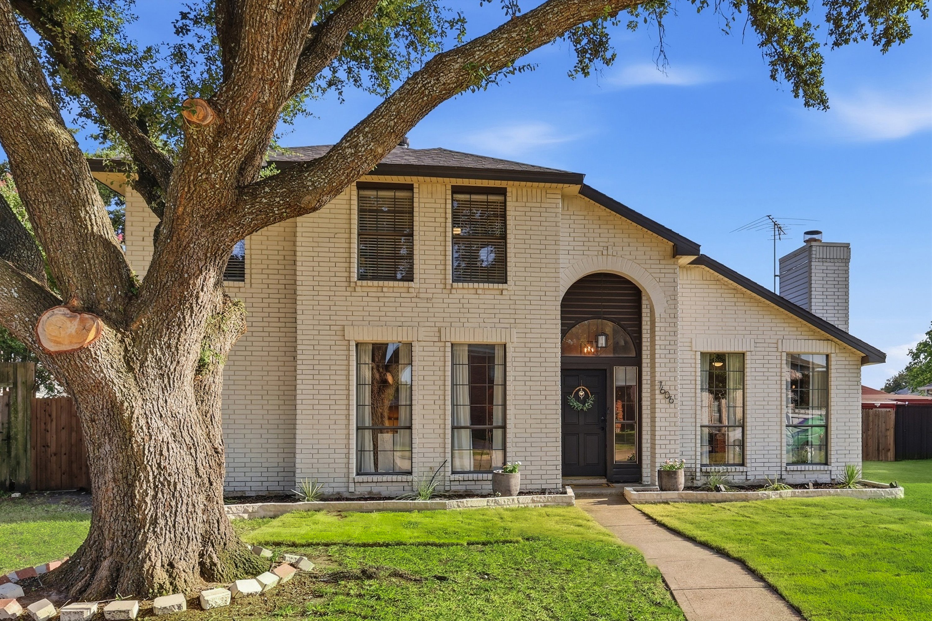  Beautifully Updated in Rowlett with a 2.75% Assumable FHA Loan - 物件實景