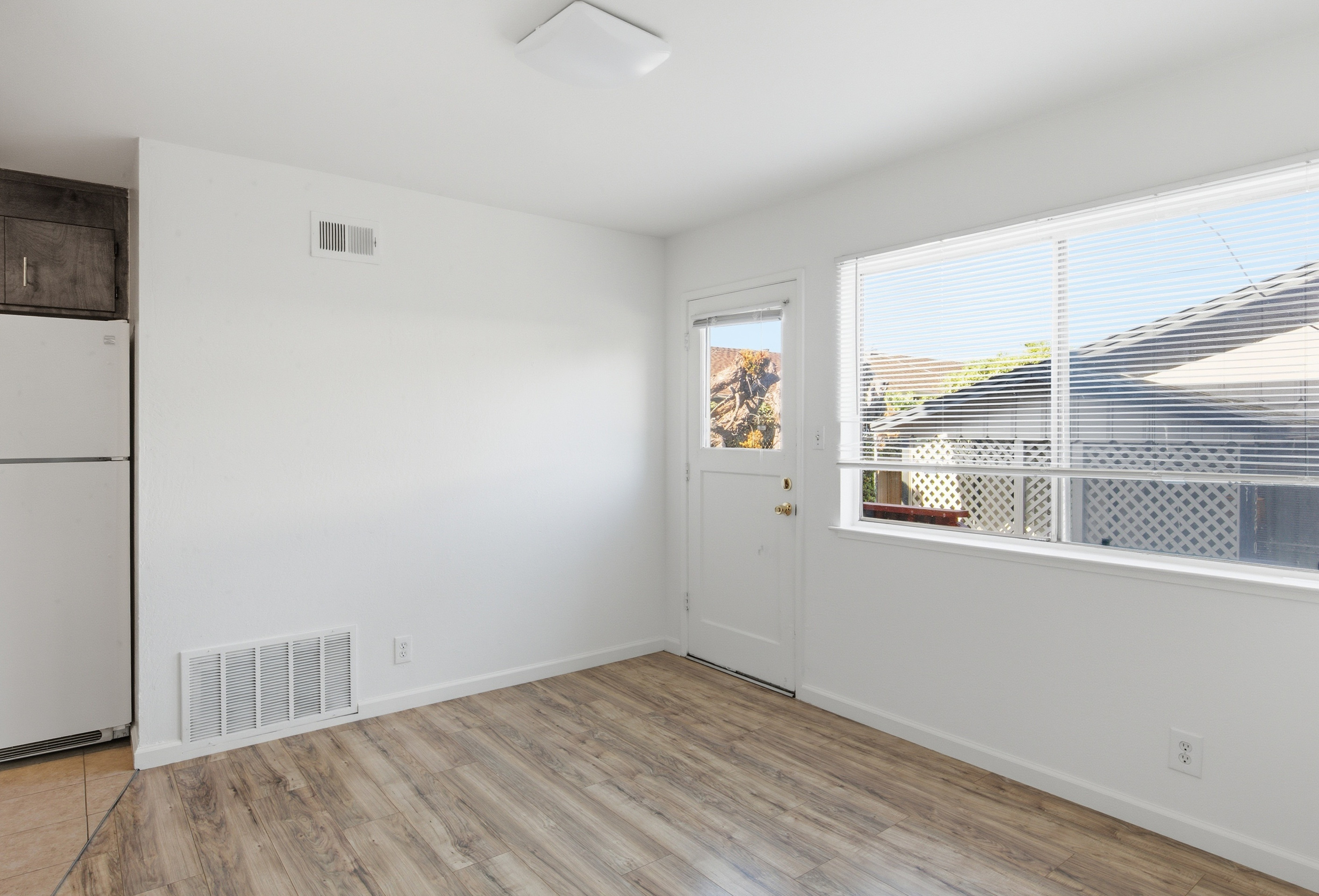  Rare Castro Valley Triplex Opportunity with Vacant Unit - 物件實景