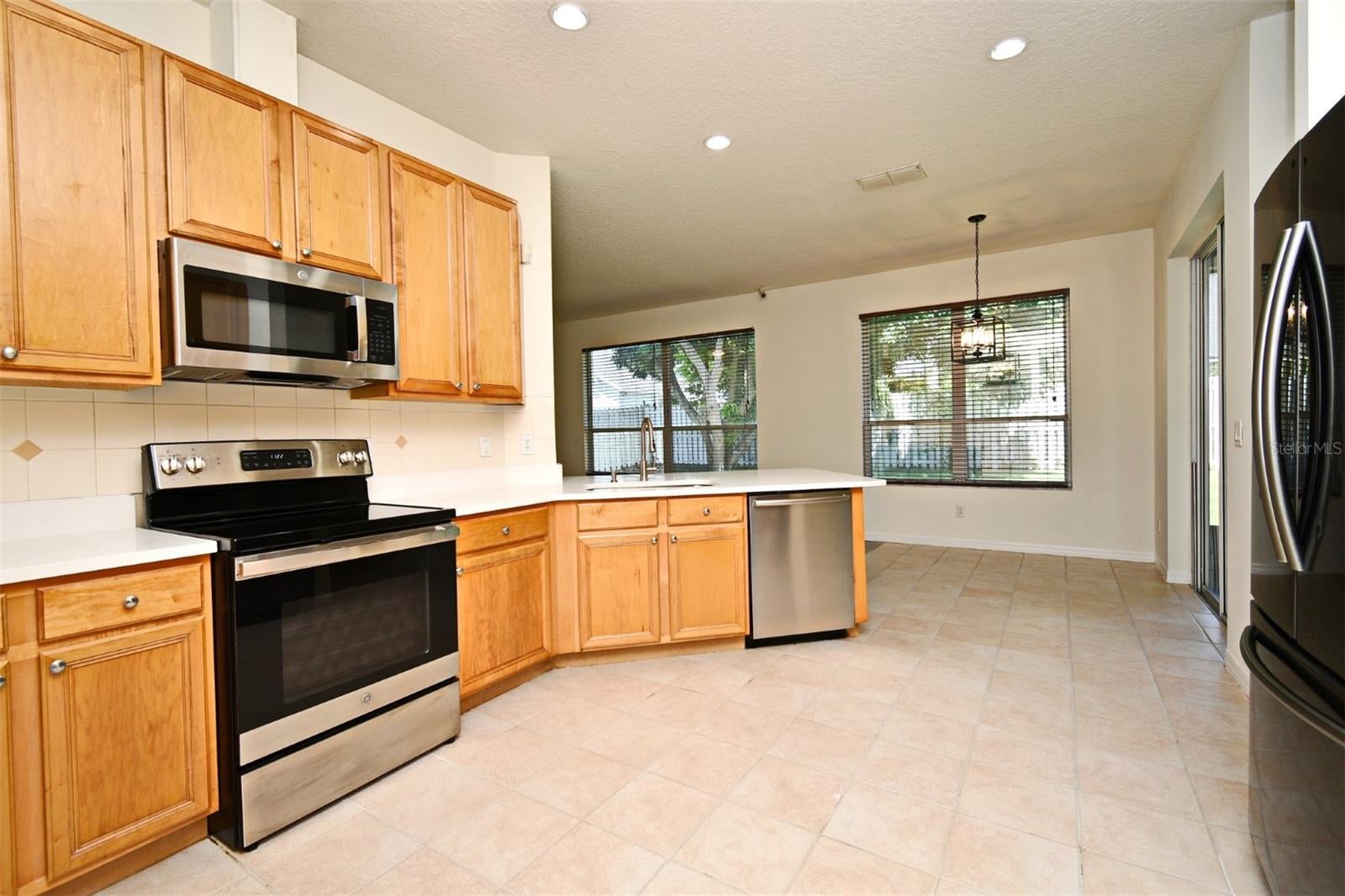 ORLANDO, Florida, 32836, United States, 4 Bedrooms Bedrooms, ,2 BathroomsBathrooms,Residential,For Sale,1922100