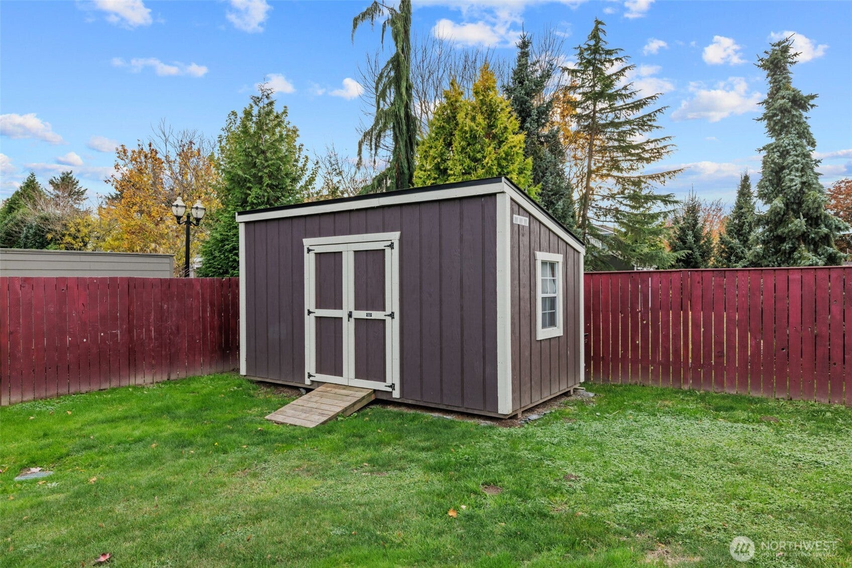 Burlington, Washington, 98233, United States, 4 Bedrooms Bedrooms, ,3 BathroomsBathrooms,Residential,For Sale,1987106