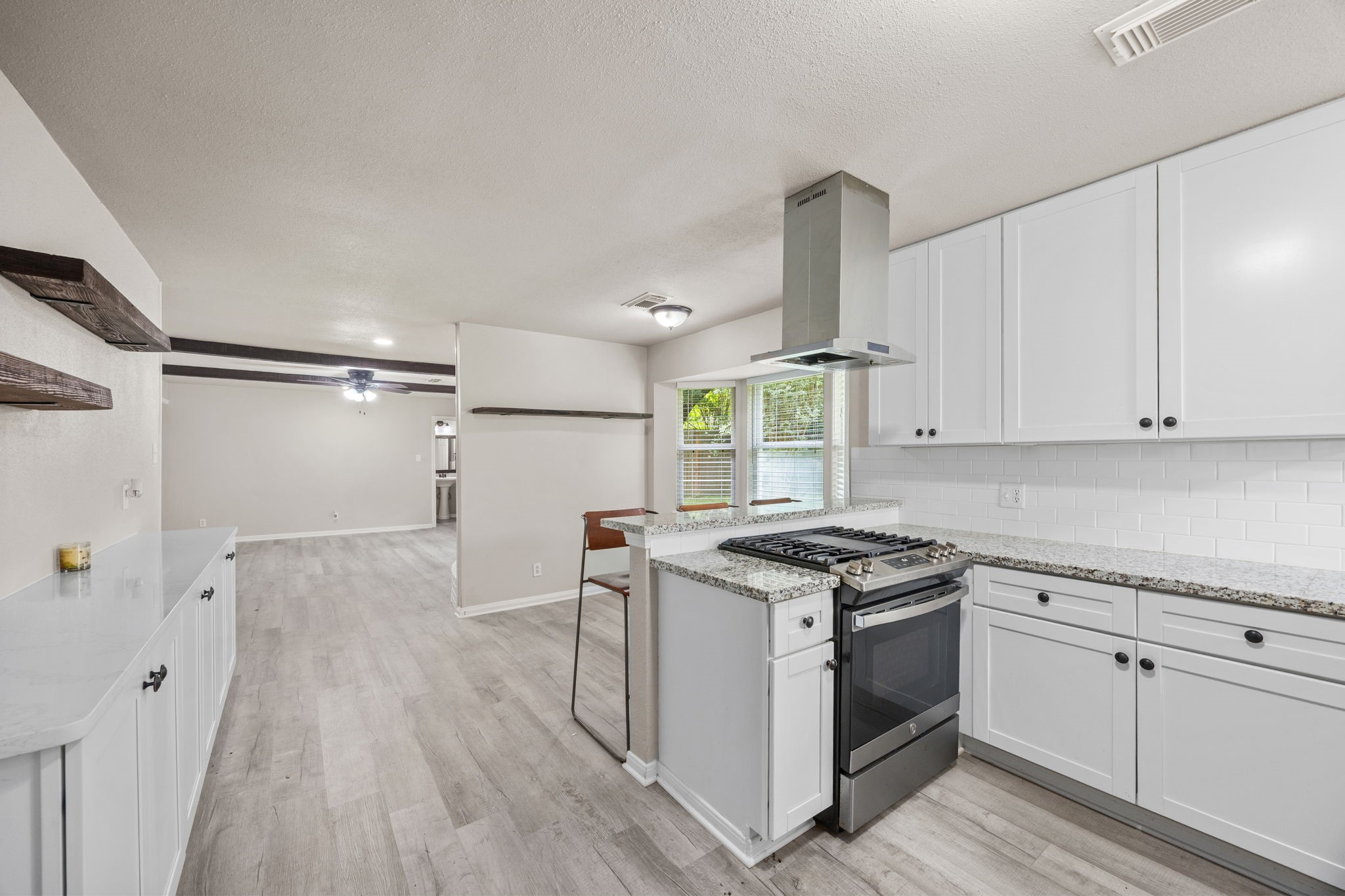  10647 Hazelhurst Drive - 物件實景