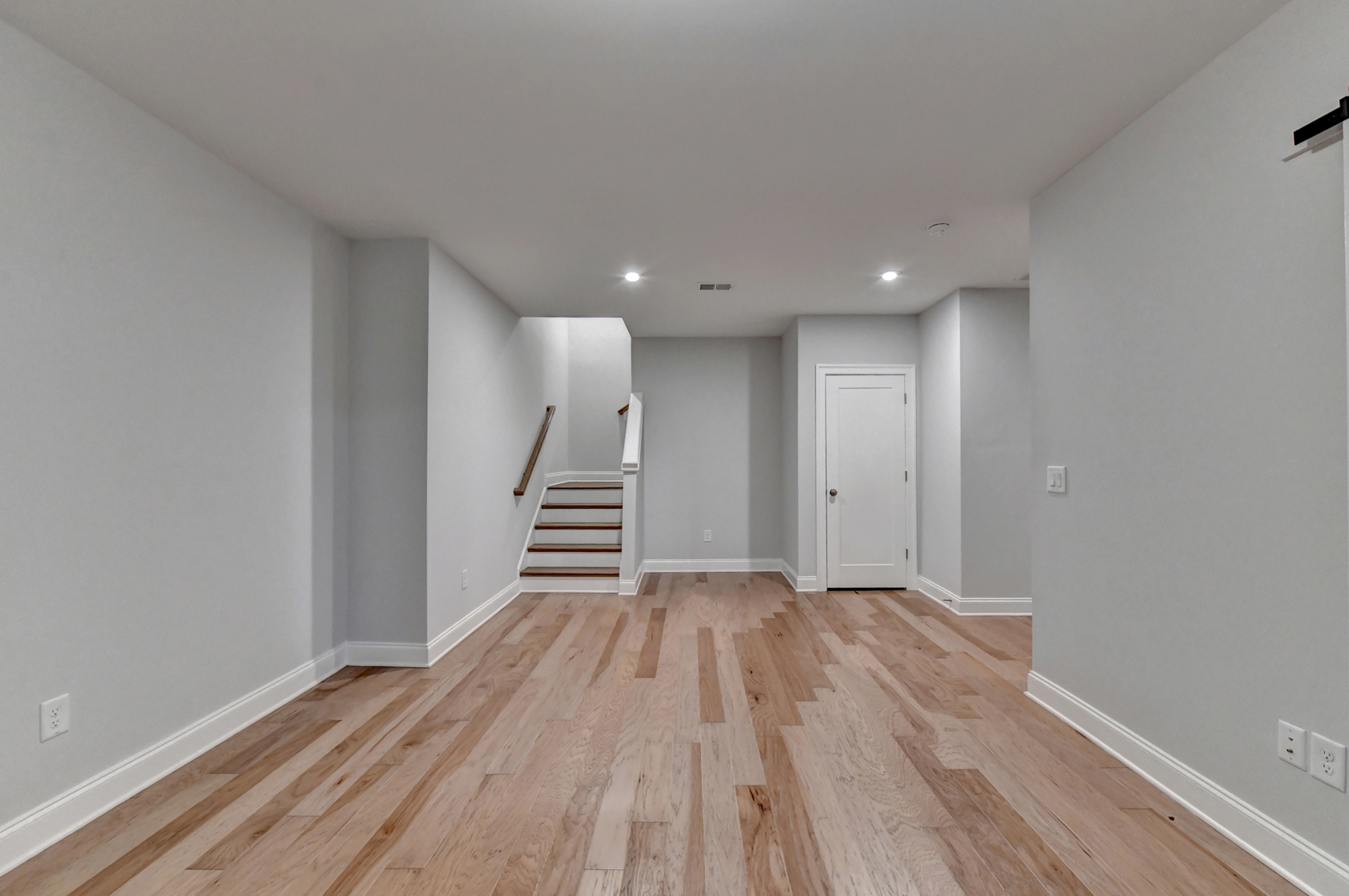  Thoughtfully Designed Milton Home Offers Low-maintenance Living - 物件實景