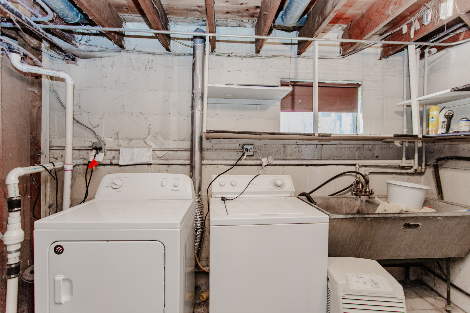 Wilmette, Illinois, 60091, United States, 3 Bedrooms Bedrooms, ,3 BathroomsBathrooms,Residential,For Sale,2013016