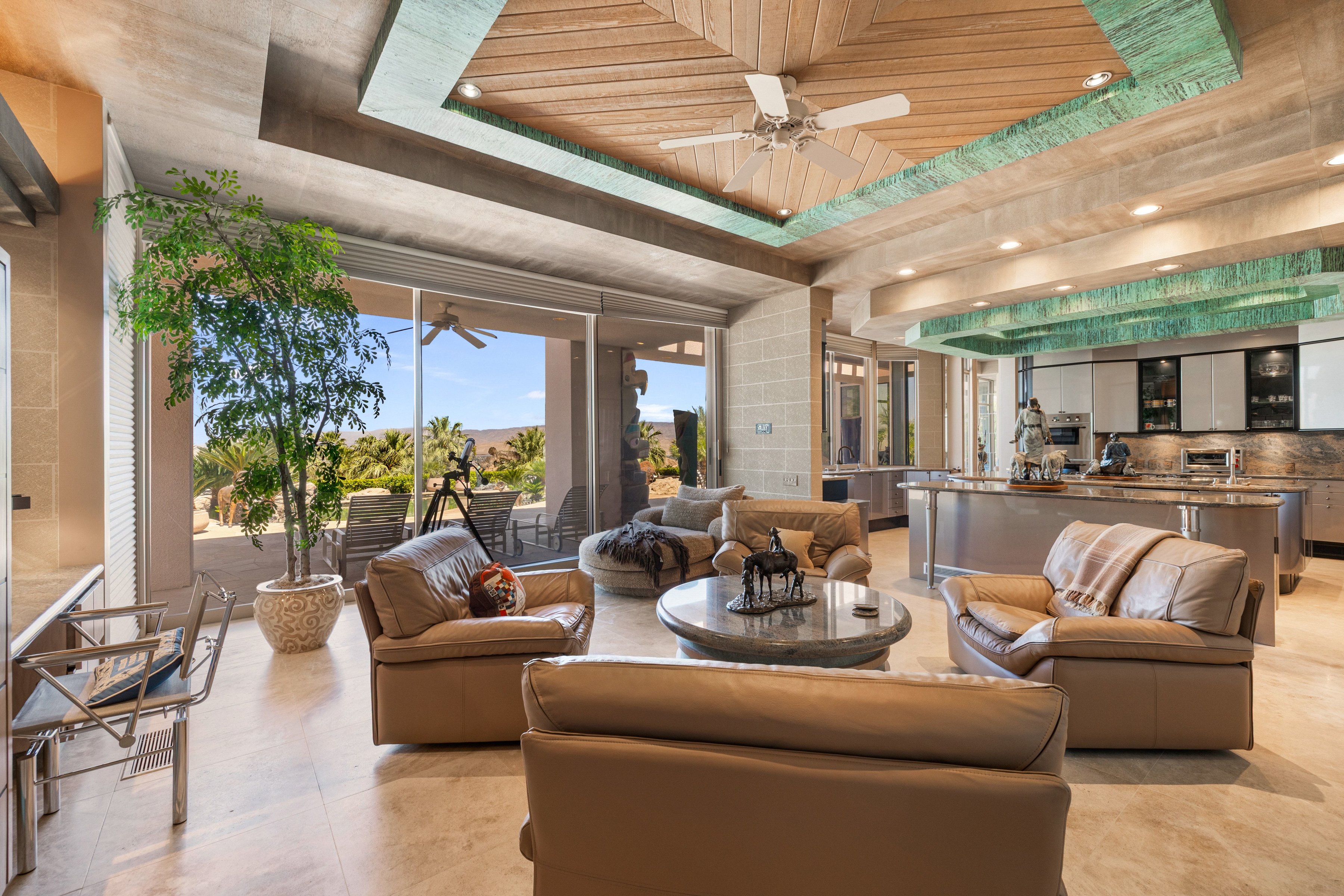  Extraordinary - Steve Chase Original - 物件實景