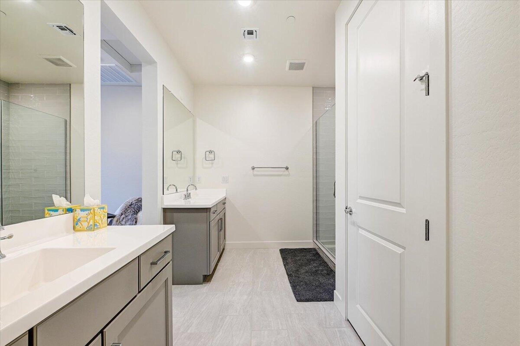  2121 W Sonoran Desert Drive  Phoenix, AZ - 物件實景