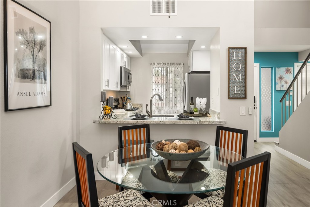Rancho Santa Margarita, California, 92688, United States, 2 Bedrooms Bedrooms, ,1 BathroomBathrooms,Residential,For Sale,1819932