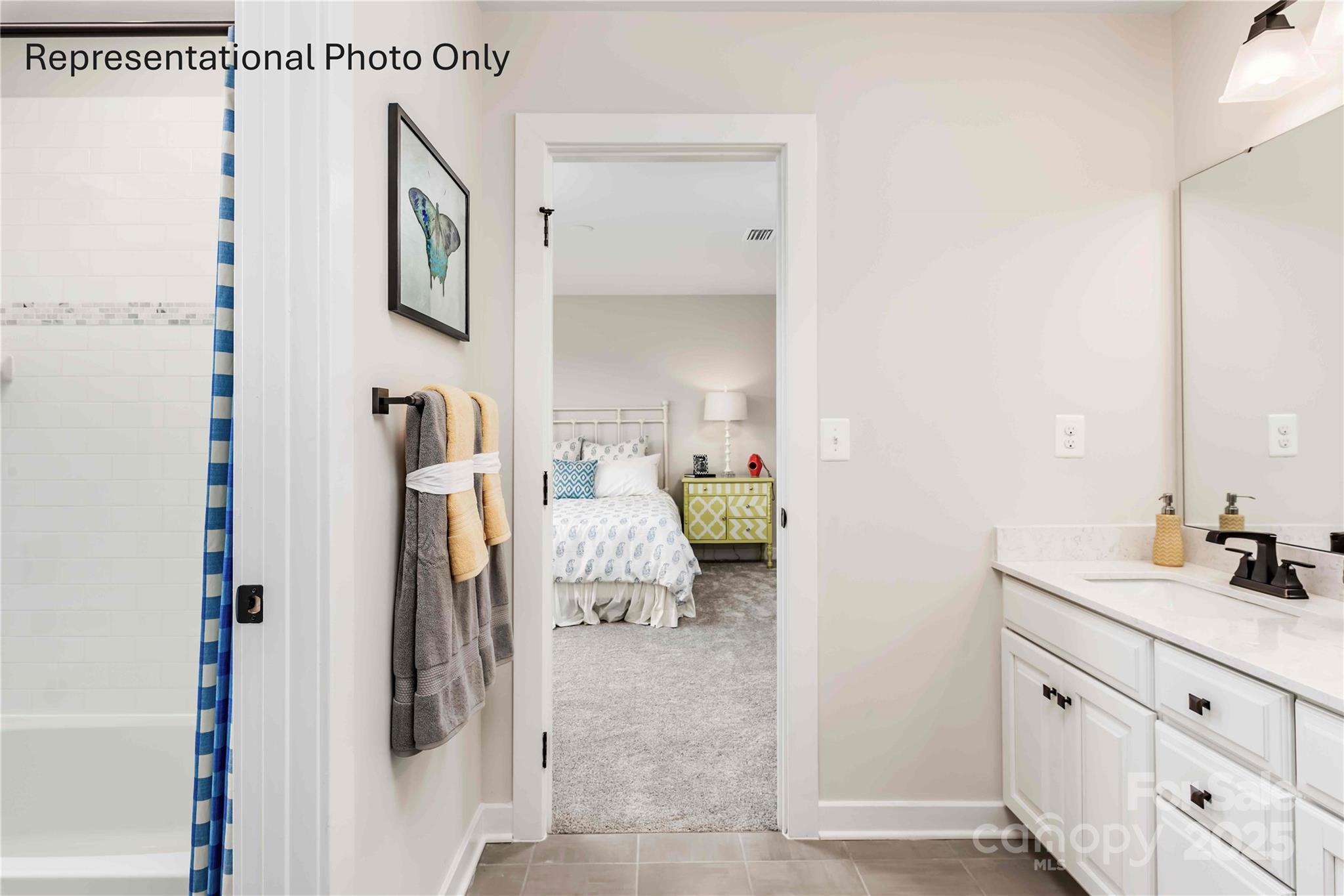 Indian Trail, North Carolina, 28079, United States, 5 Bedrooms Bedrooms, ,4 BathroomsBathrooms,Residential,For Sale,1976322