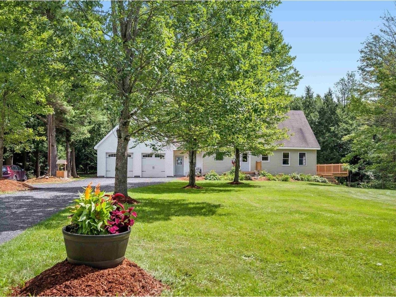 East Montpelier, Vermont, 05651, United States, 3 Bedrooms Bedrooms, ,1 BathroomBathrooms,Residential,For Sale,1882600