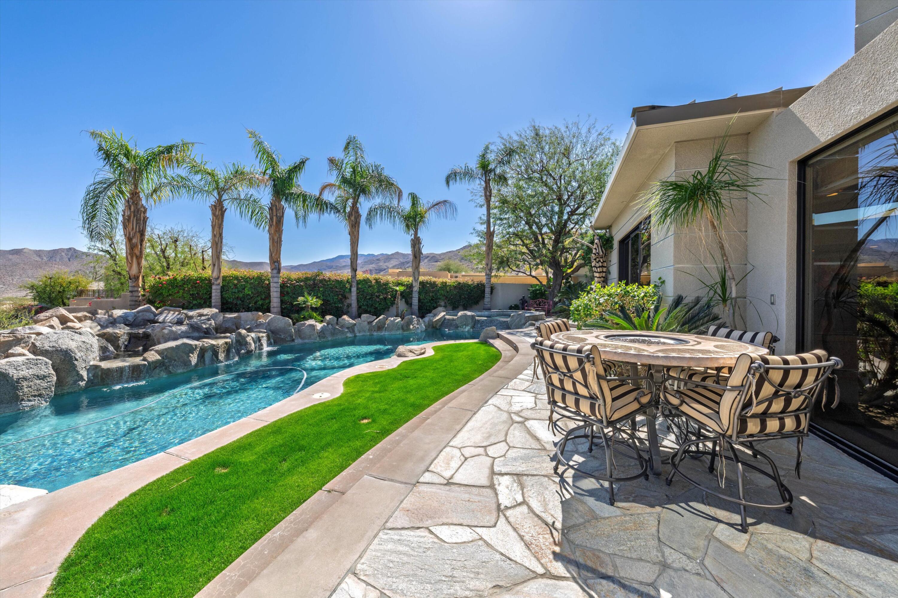 Palm Desert, California, 92260, United States, 4 Bedrooms Bedrooms, ,6 BathroomsBathrooms,Residential,For Sale,2002034