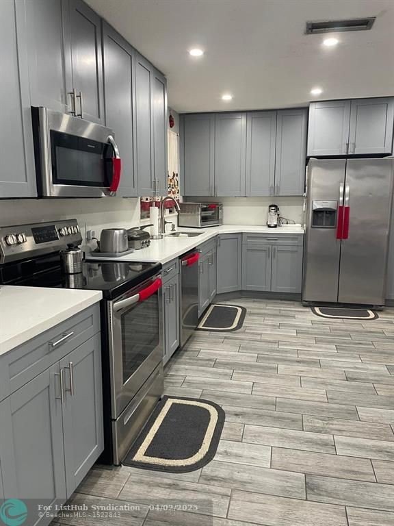 Miramar, Florida, 33025, United States, 3 Bedrooms Bedrooms, ,2 BathroomsBathrooms,Residential,For Sale,1931717