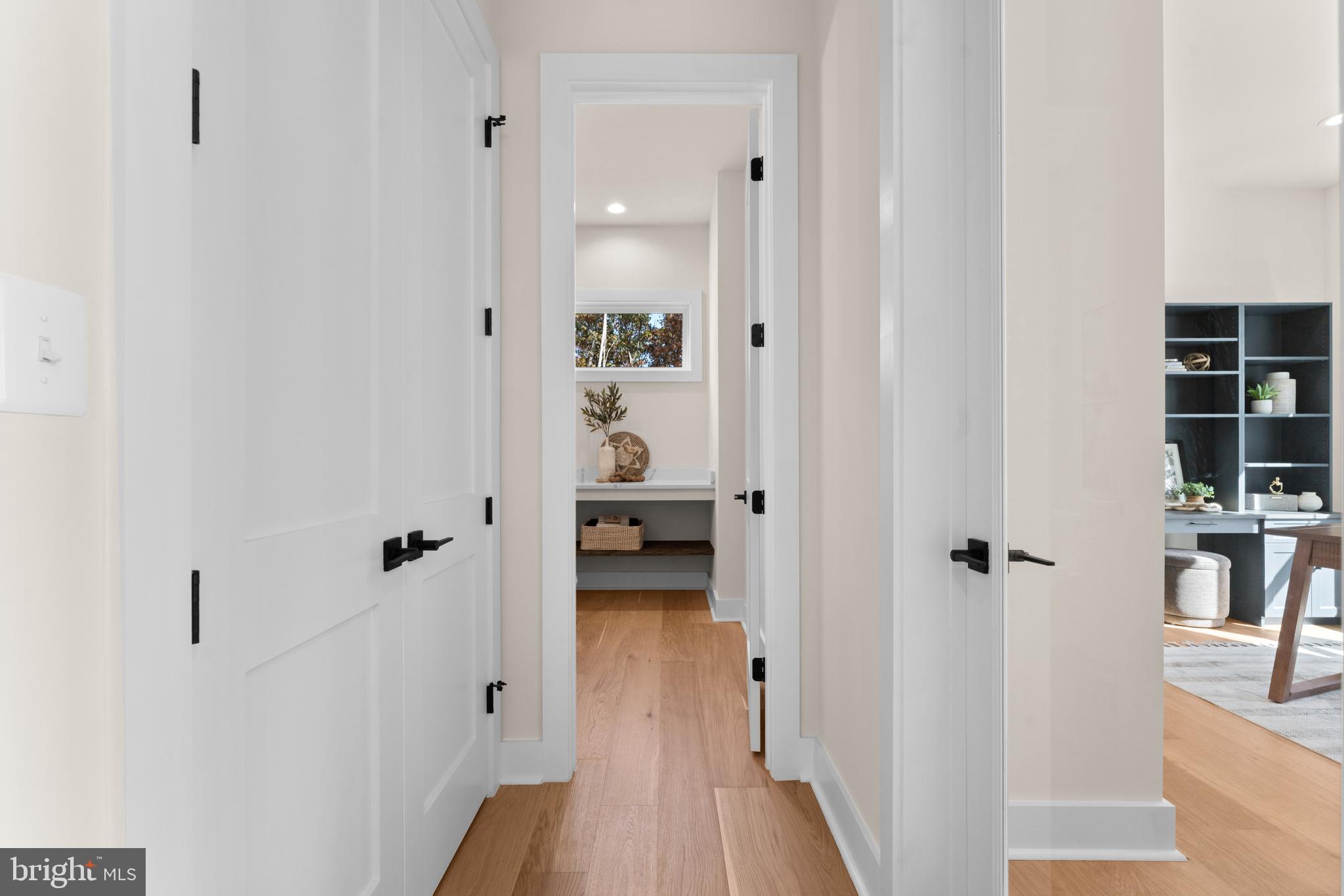 Broad Run, Virginia, 20137, United States, 6 Bedrooms Bedrooms, ,6 BathroomsBathrooms,Residential,For Sale,1977753