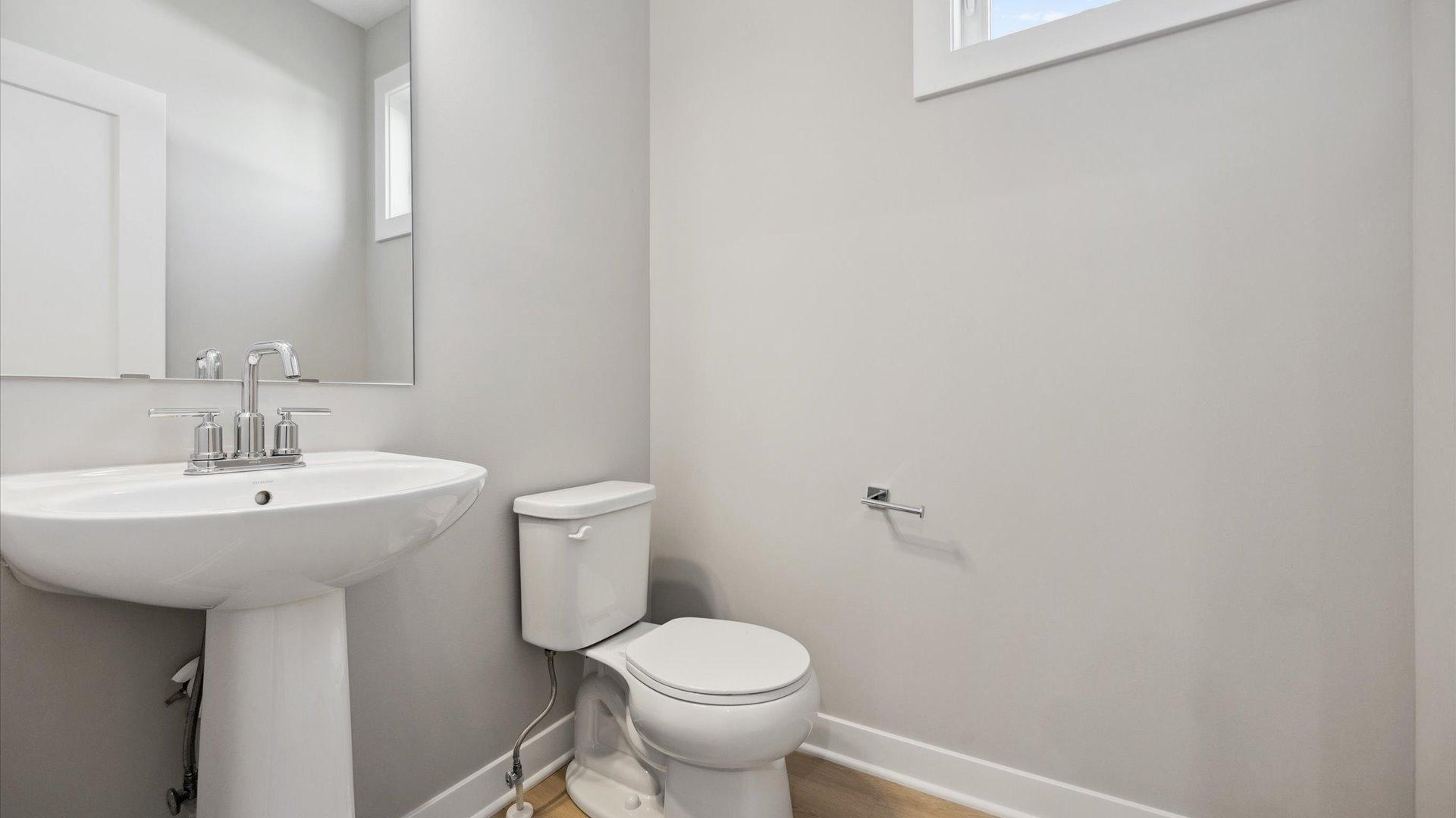 Woodbury, Minnesota, 55129, United States, 4 Bedrooms Bedrooms, ,2 BathroomsBathrooms,Residential,For Sale,1736697