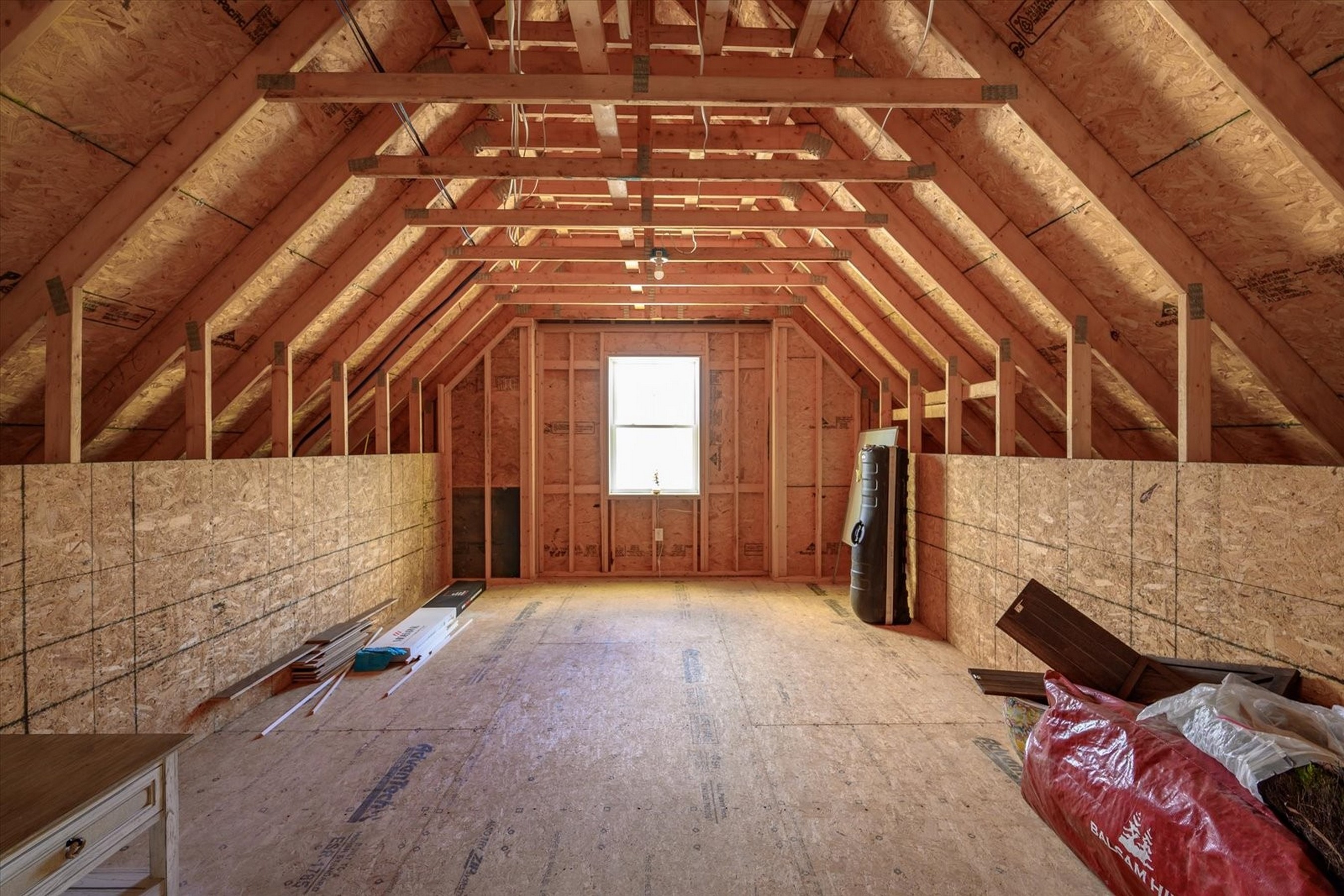  22072 Seaport Square - 物件實景