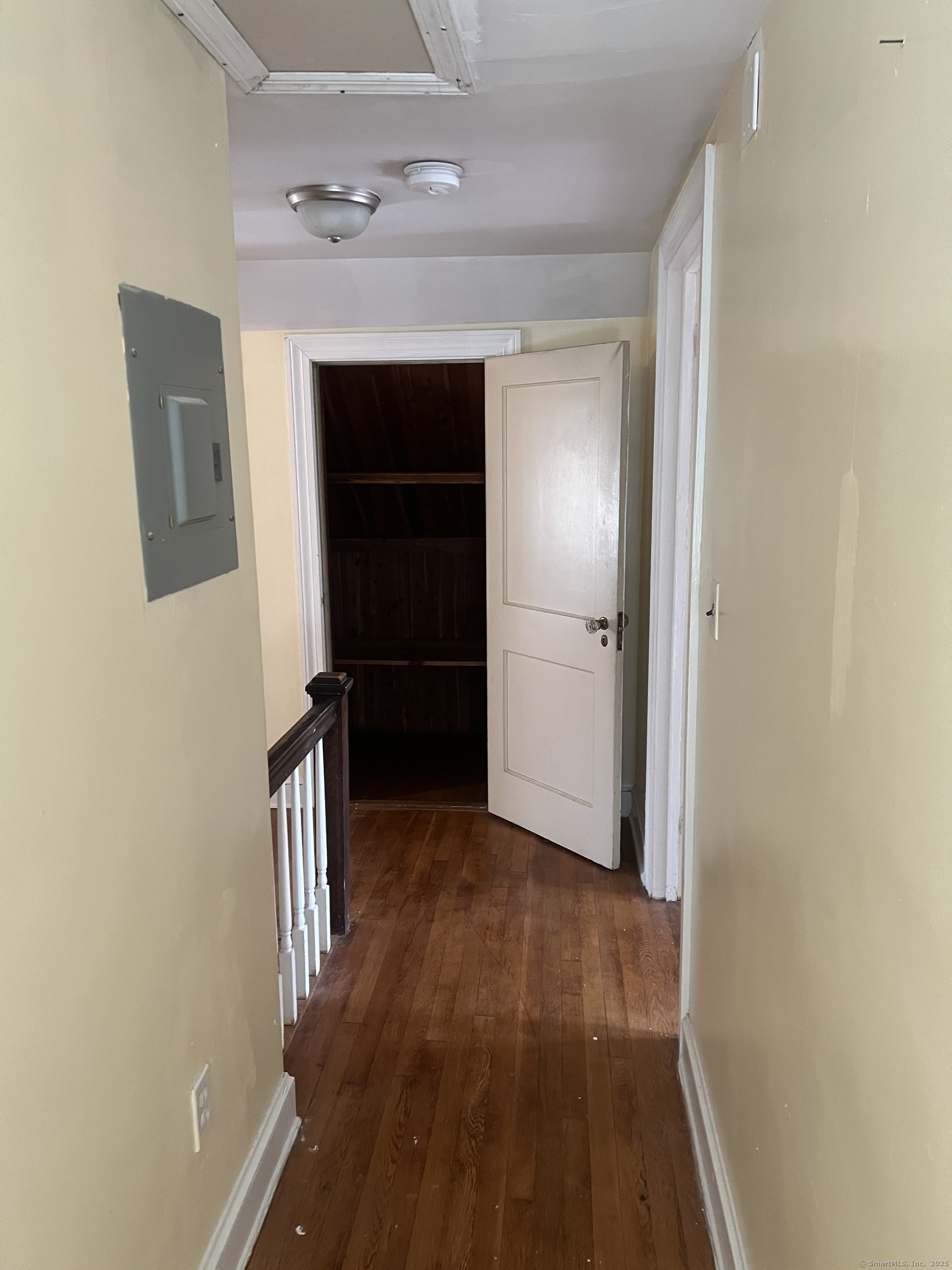 New Haven, Connecticut, 06511, United States, 5 Bedrooms Bedrooms, ,3 BathroomsBathrooms,Residential,For Sale,1826749
