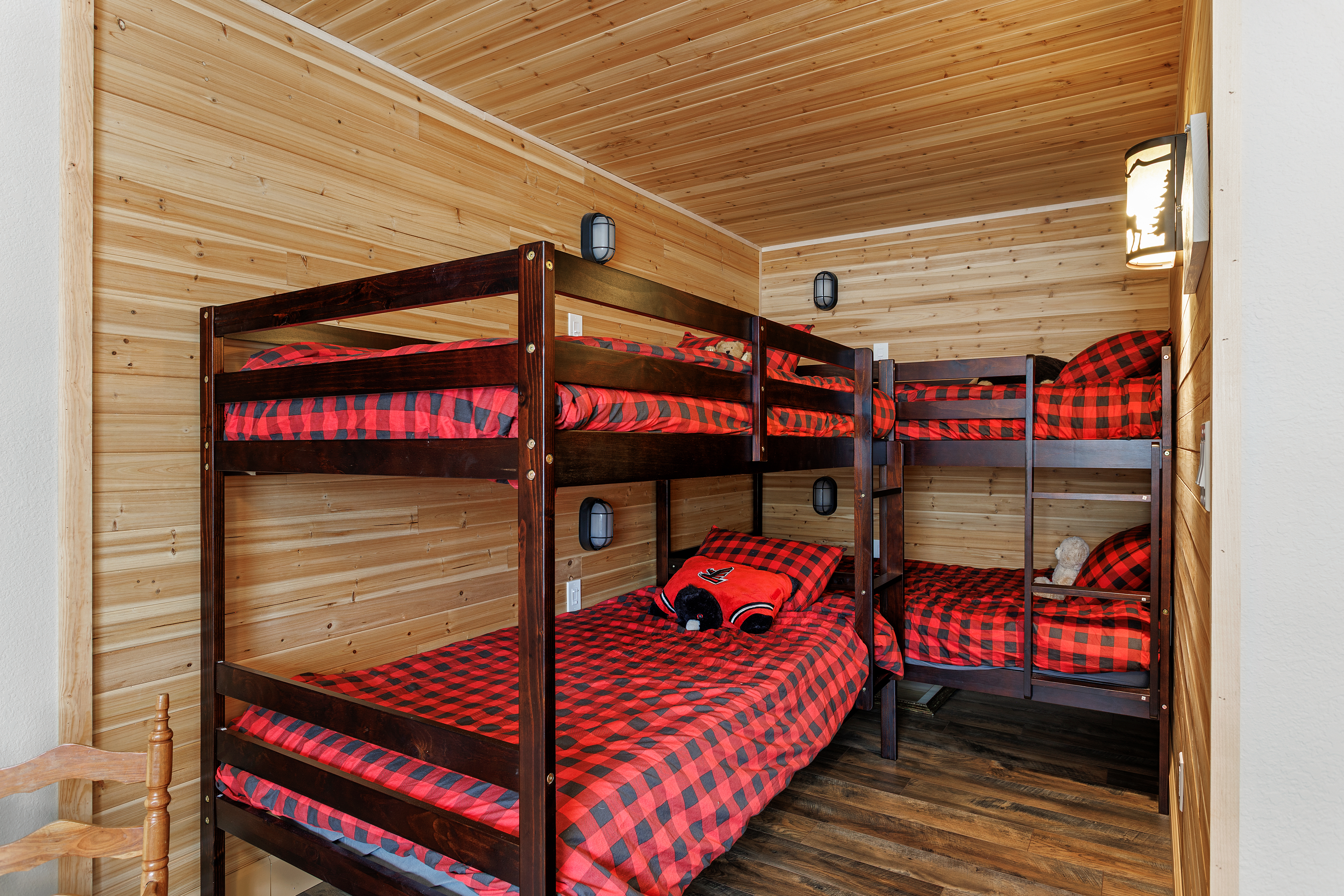  Ranch Perfection in Reata North Chef Kitchen Main Floor Suite & Basement Oasis - 物件實景